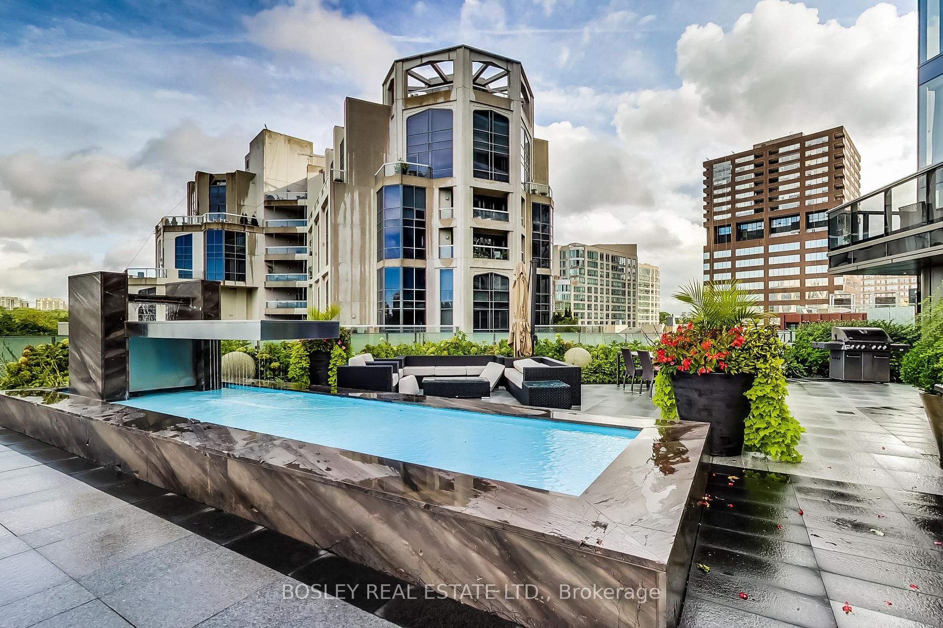 88 Davenport Rd, #206