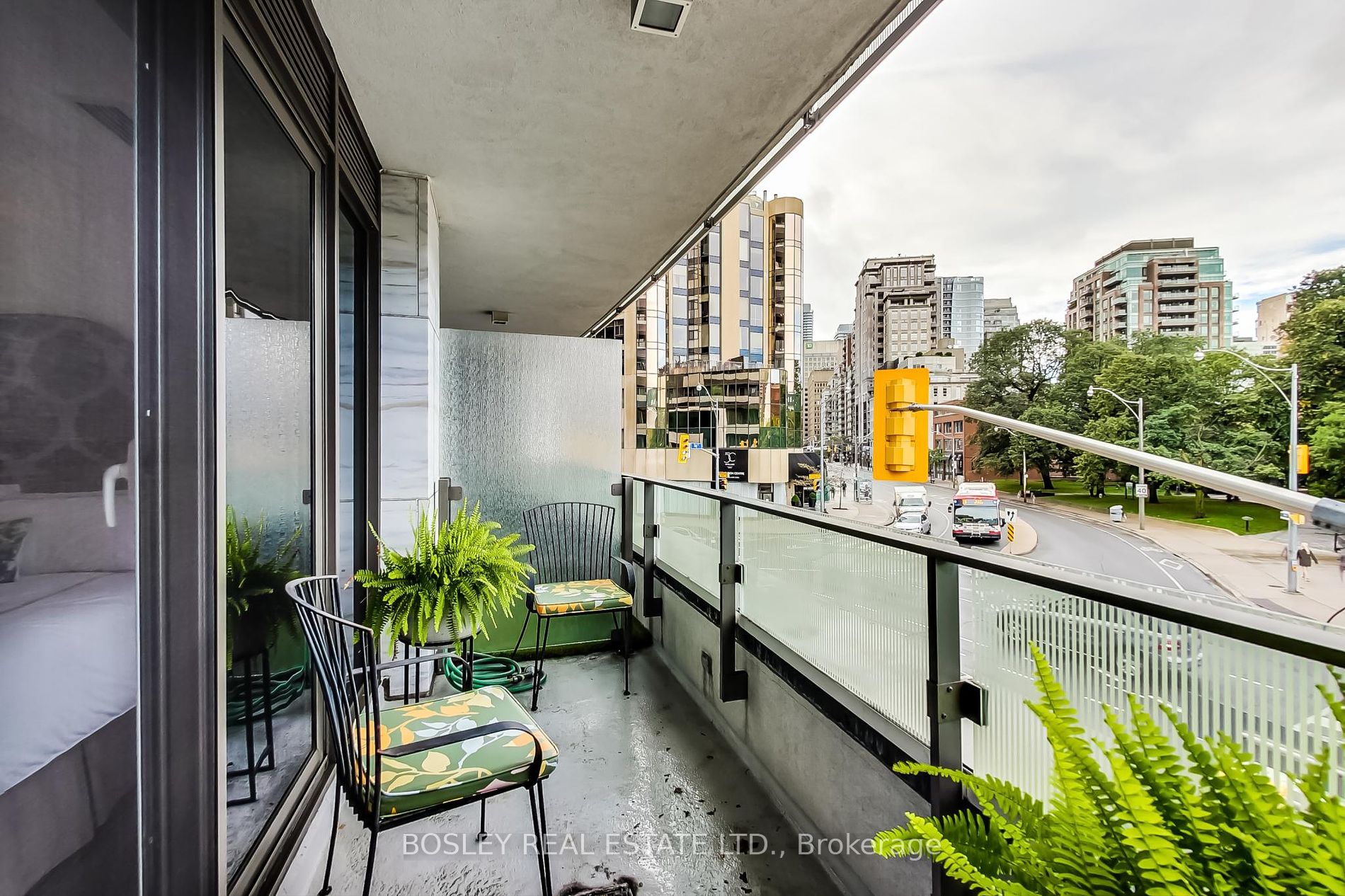 88 Davenport Rd, #206
