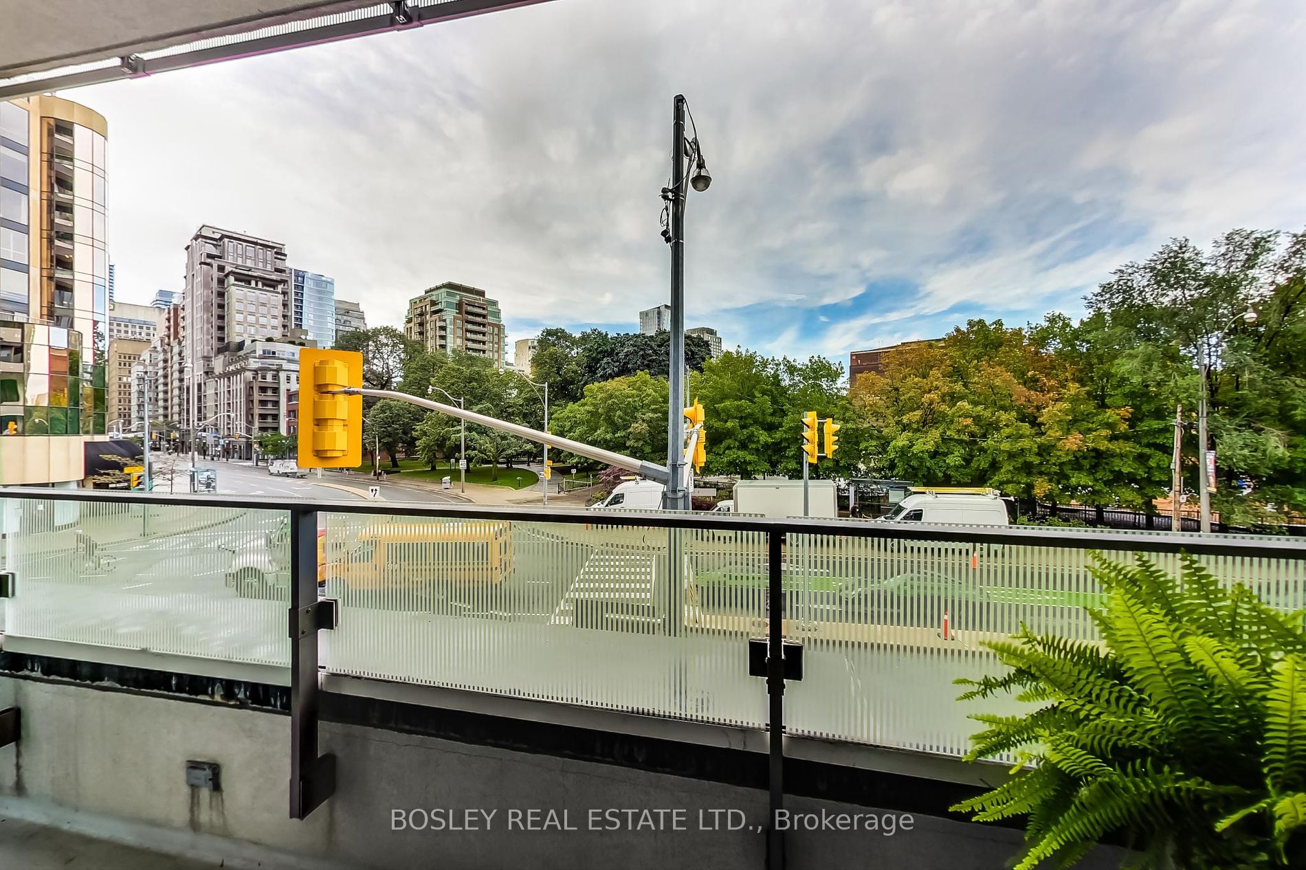 88 Davenport Rd, #206