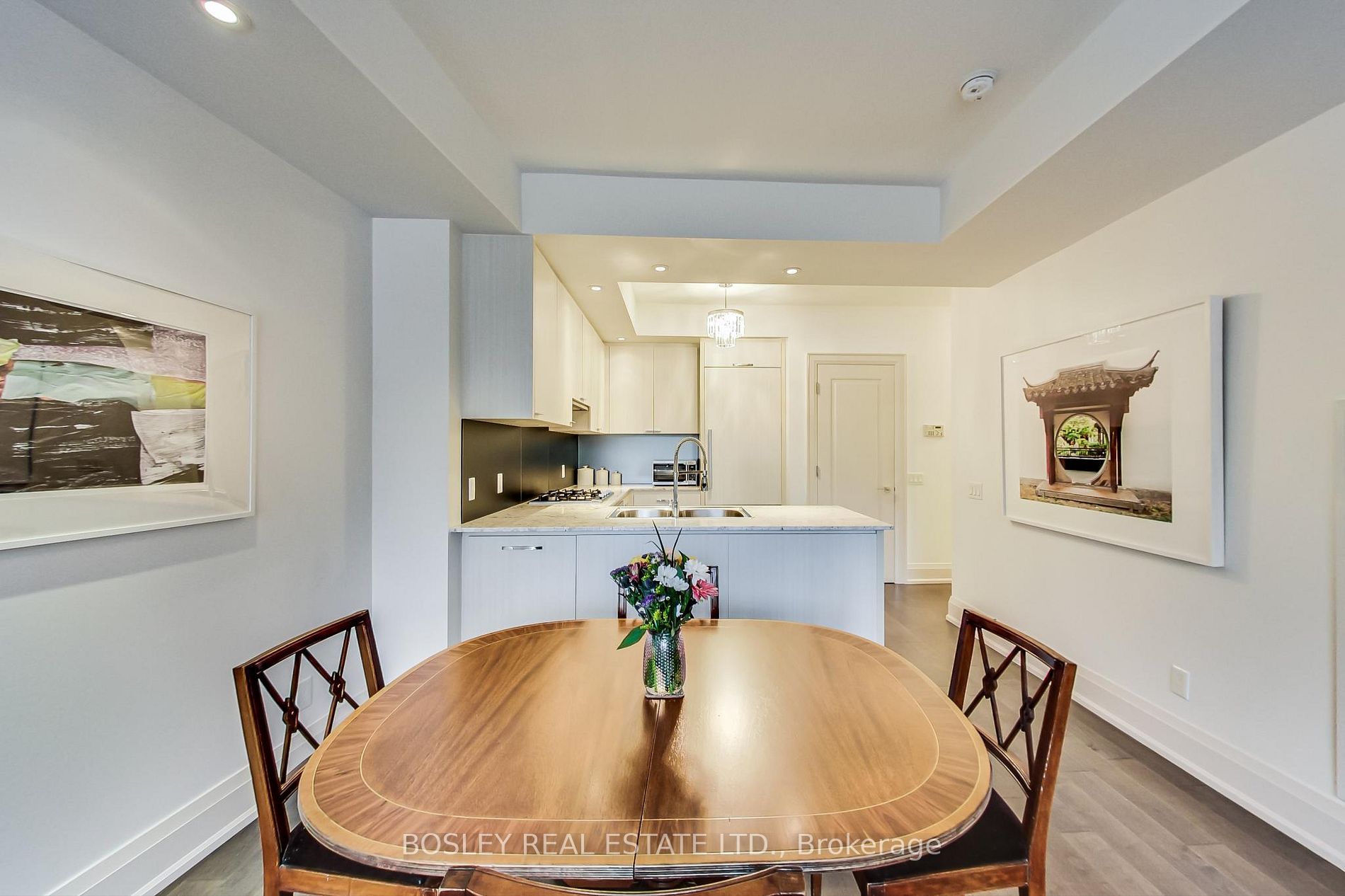 88 Davenport Rd, #206