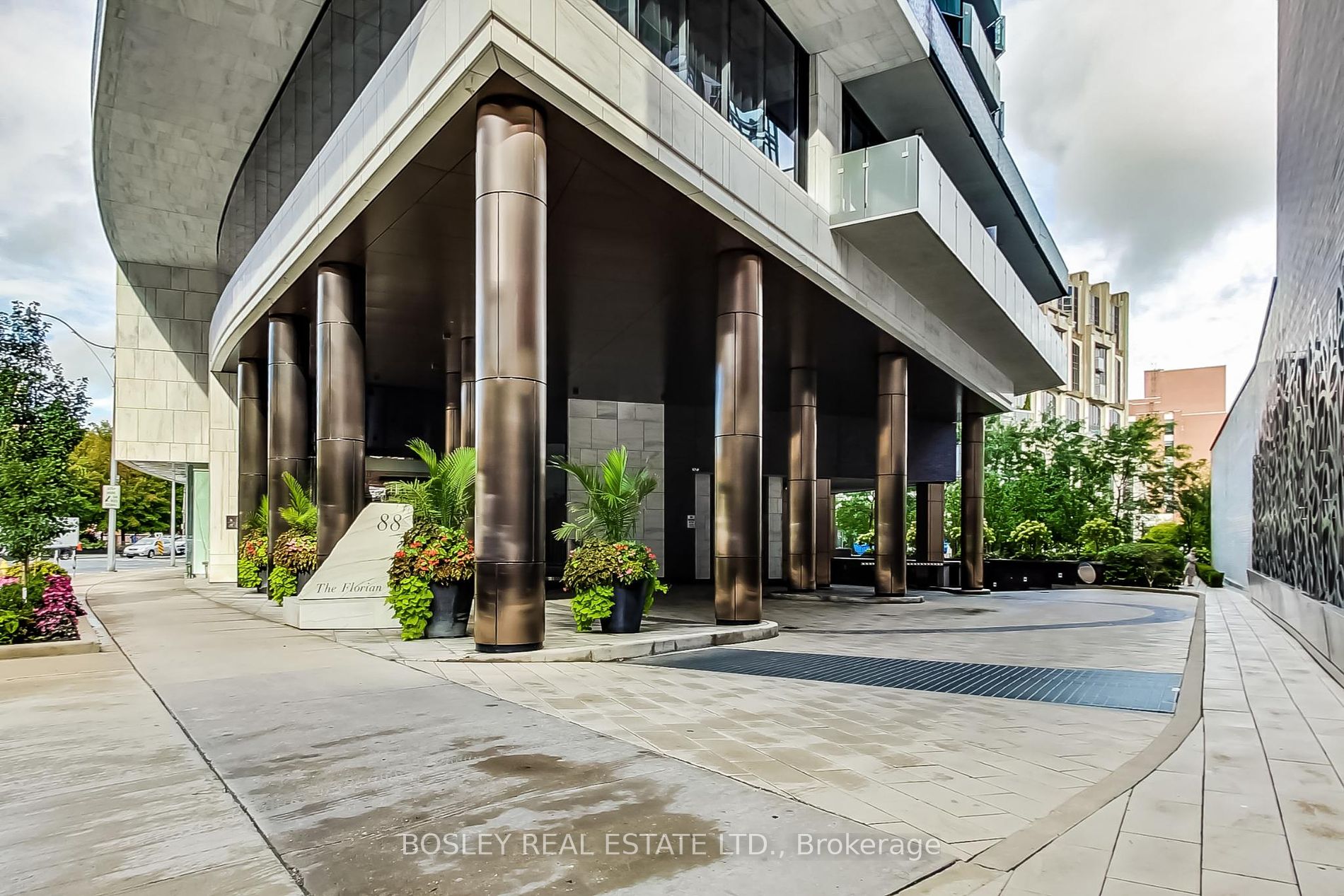 88 Davenport Rd, #206