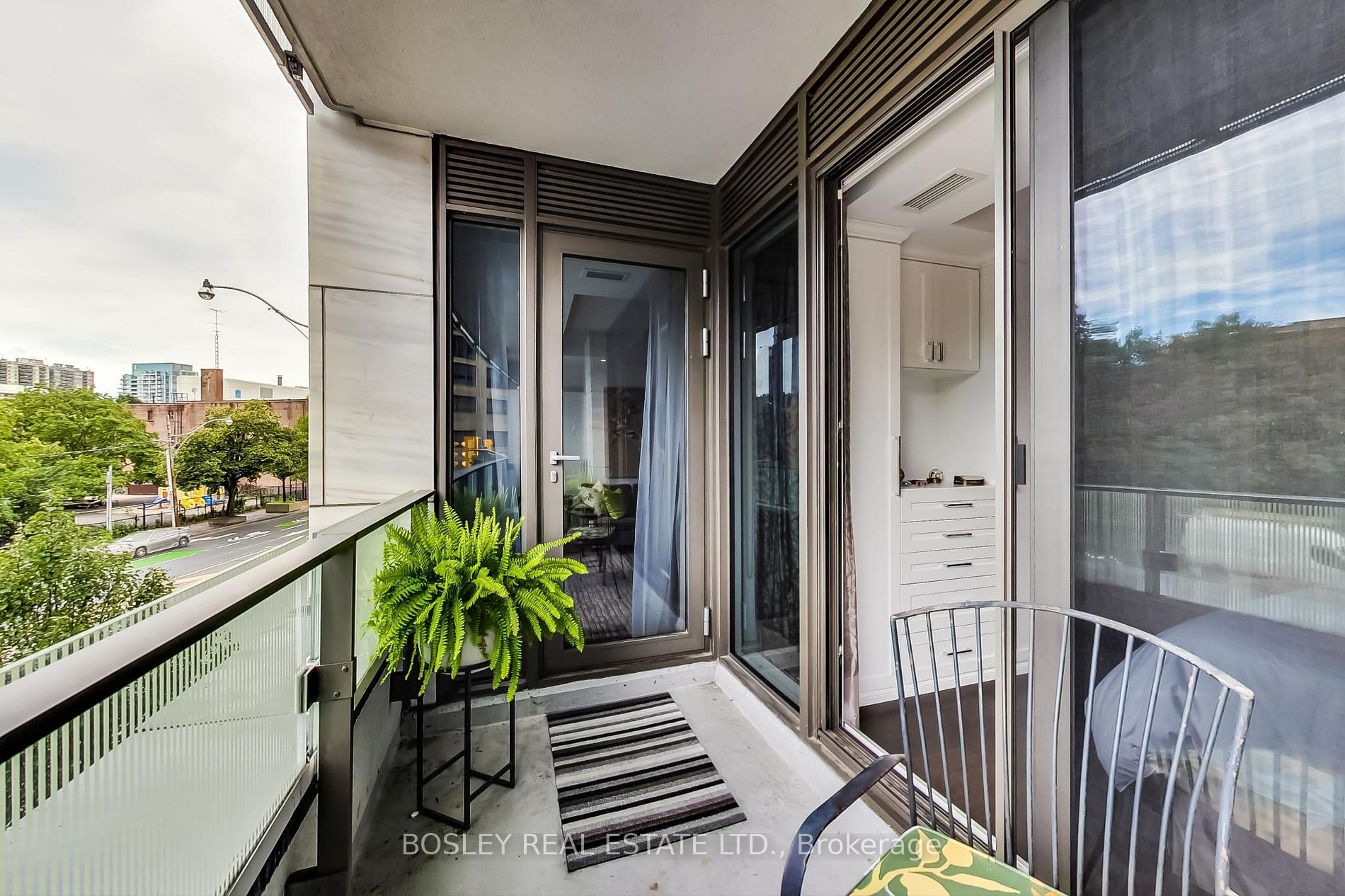 88 Davenport Rd, #206