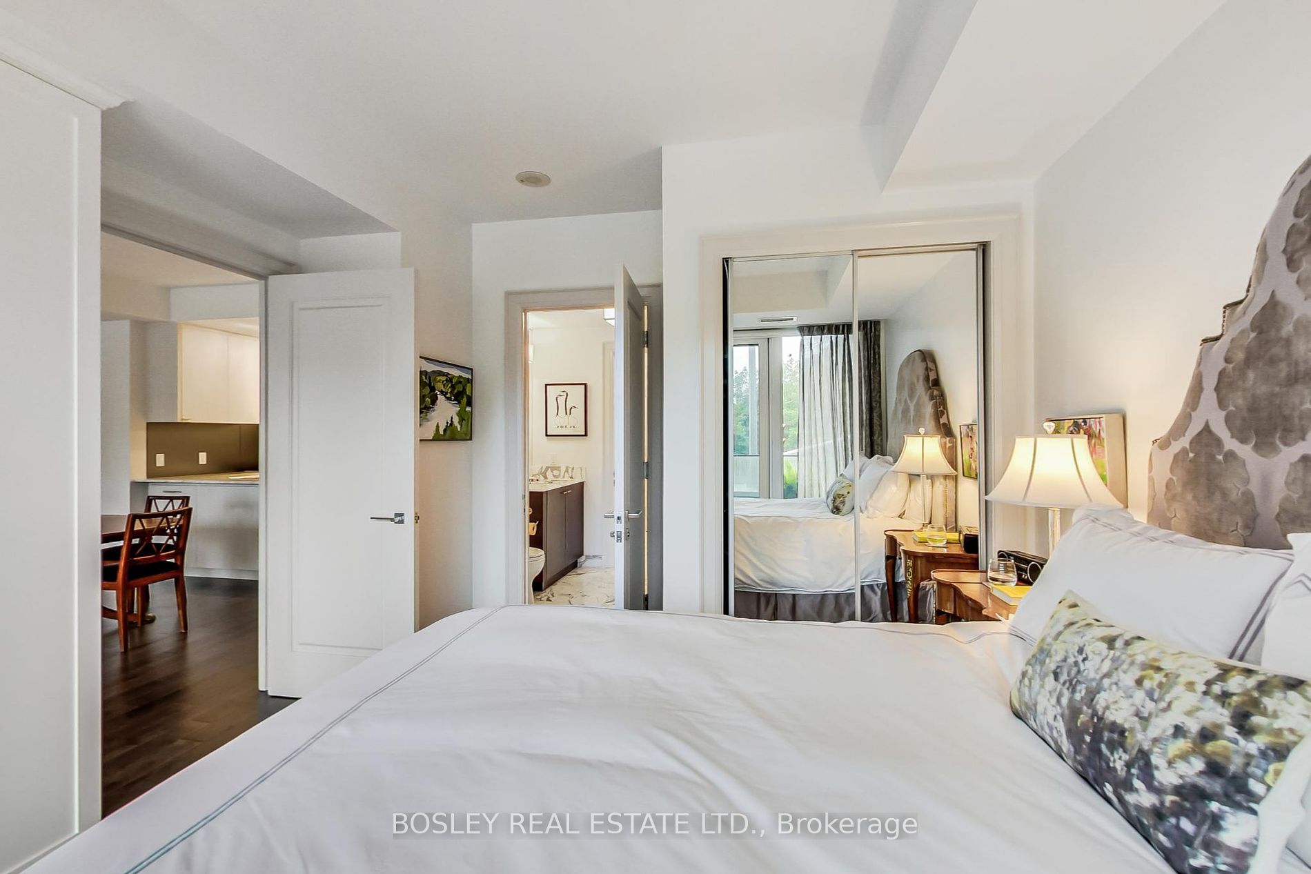 88 Davenport Rd, #206