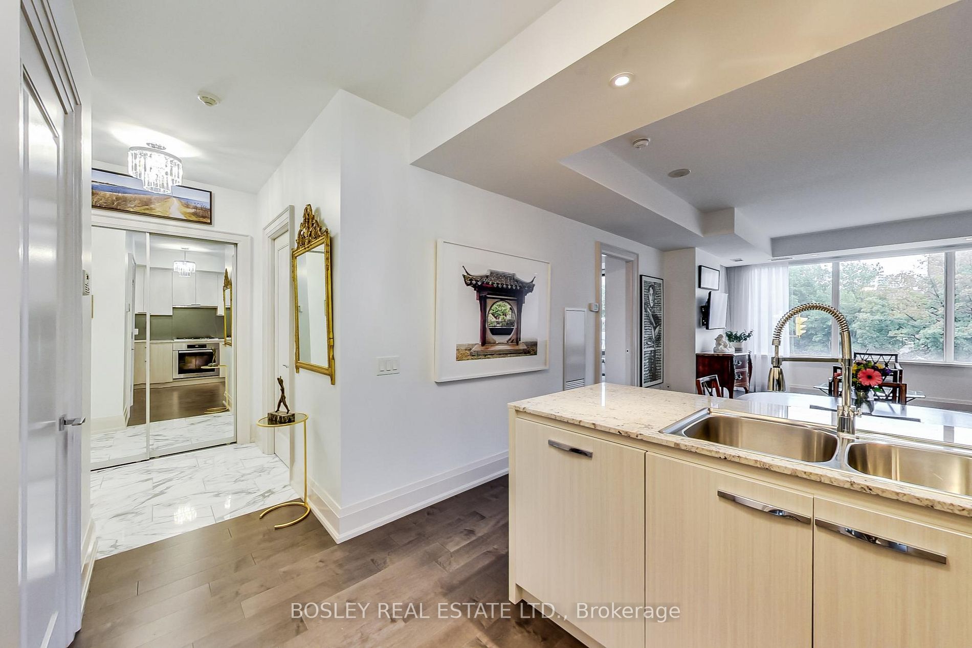 88 Davenport Rd, #206