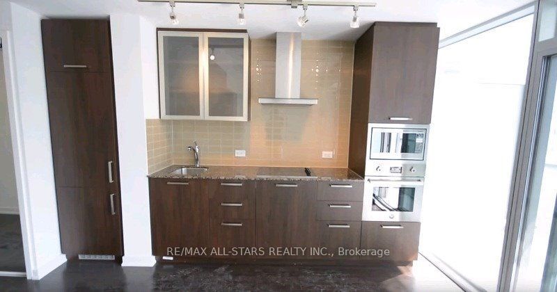 14 York St, #2712