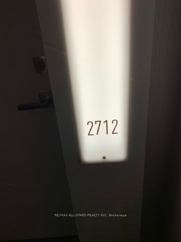 14 York St, #2712