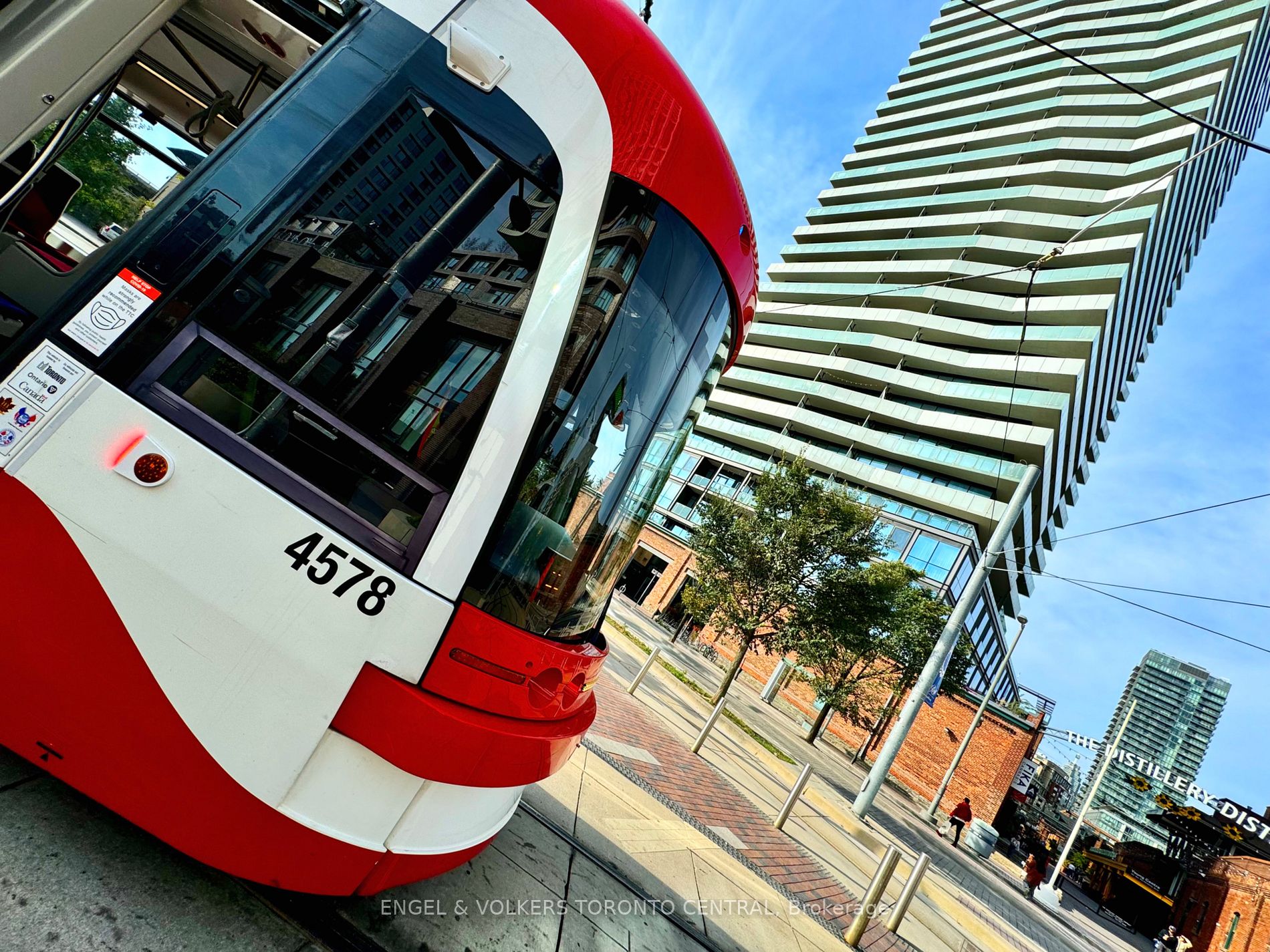 390 Cherry St, #2202