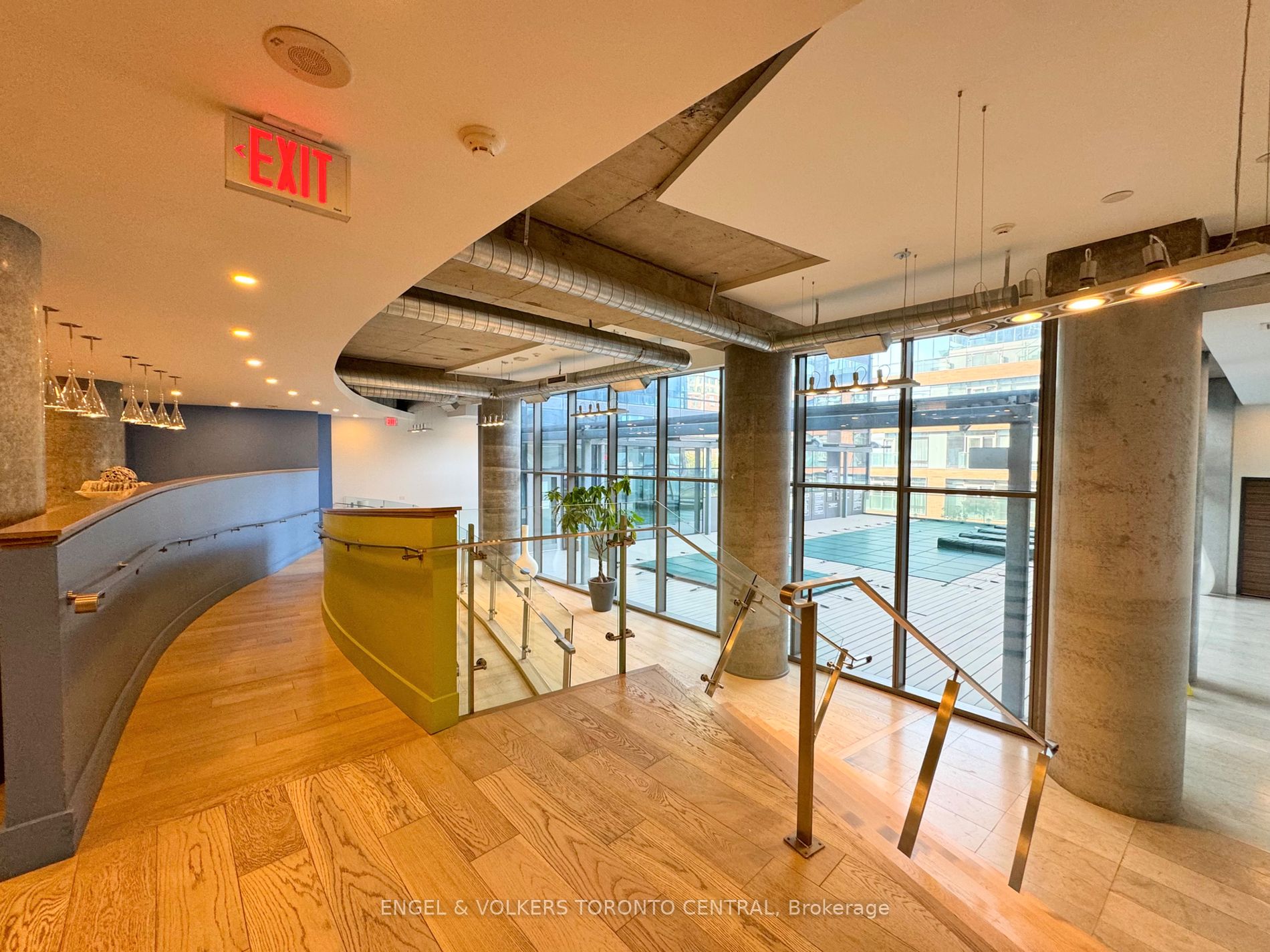 390 Cherry St, #2202