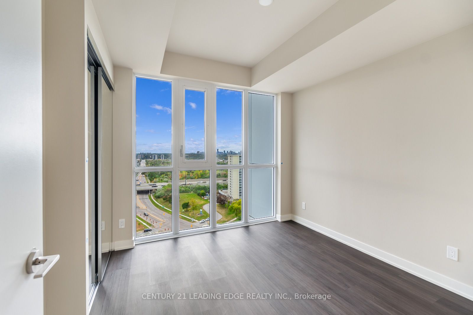 10 DEERLICK Crt, #1602