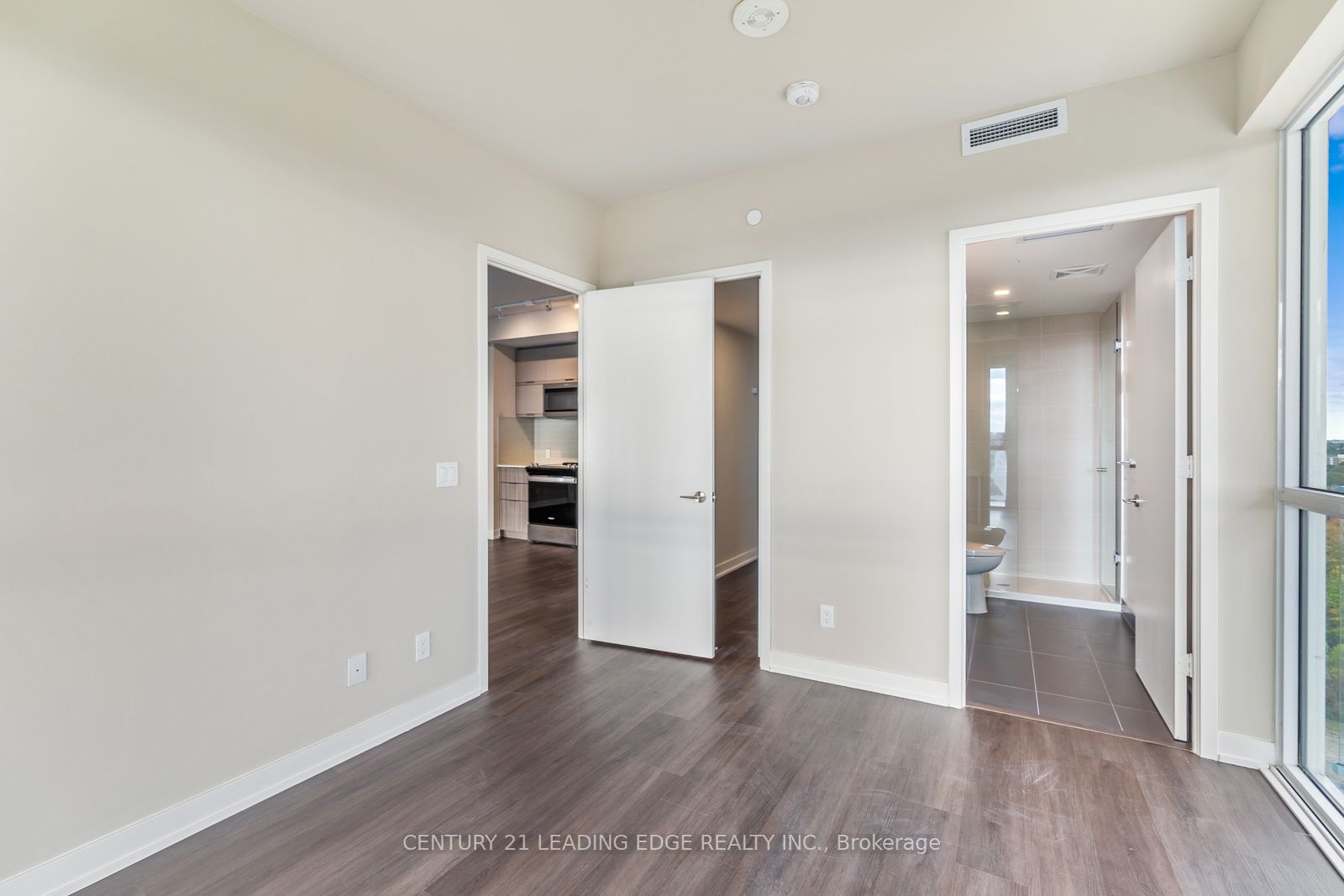 10 DEERLICK Crt, #1602