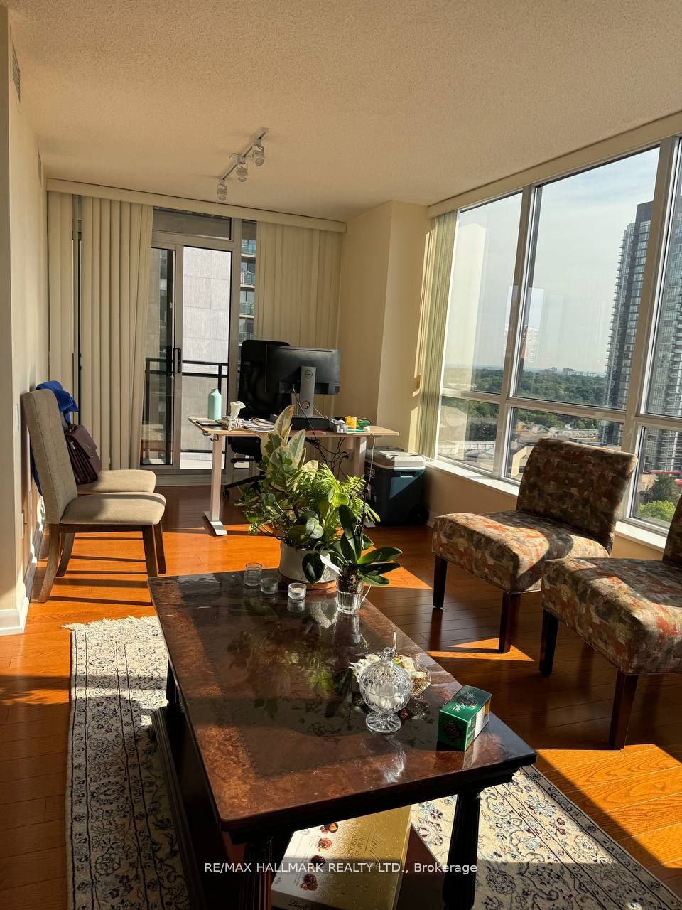 33 Sheppard Ave E, #1710