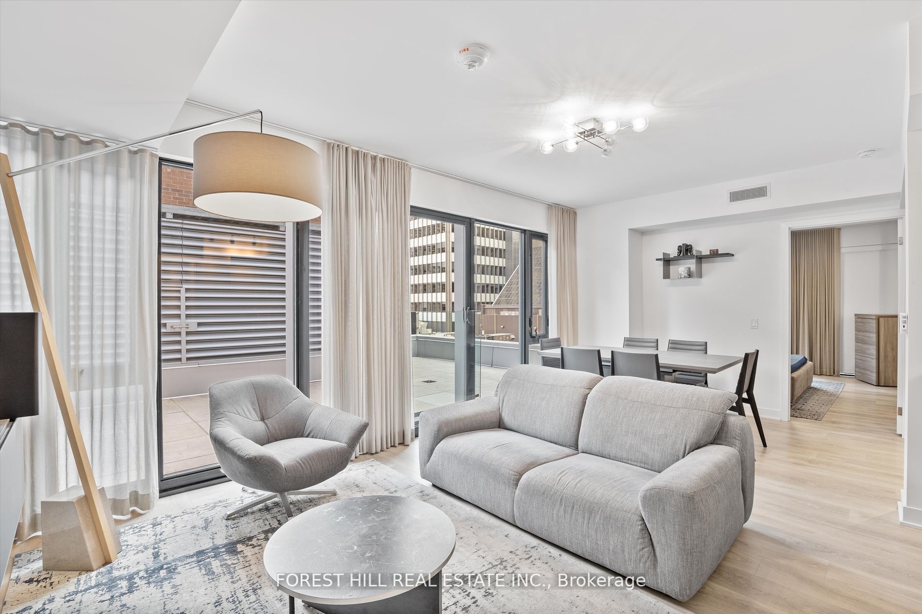 188 Cumberland St, #604