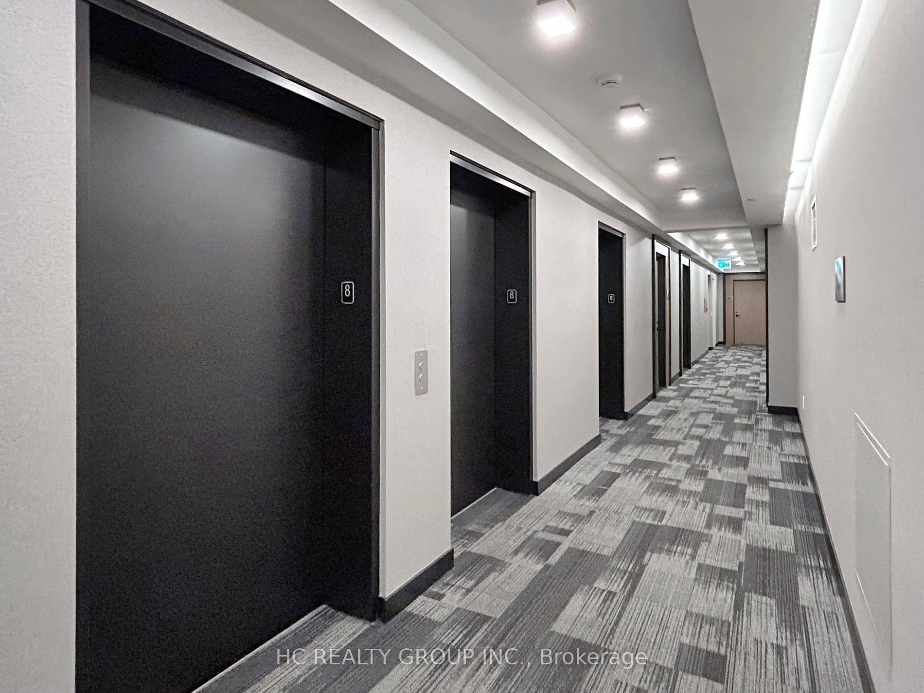 8 Tippett Rd, #801