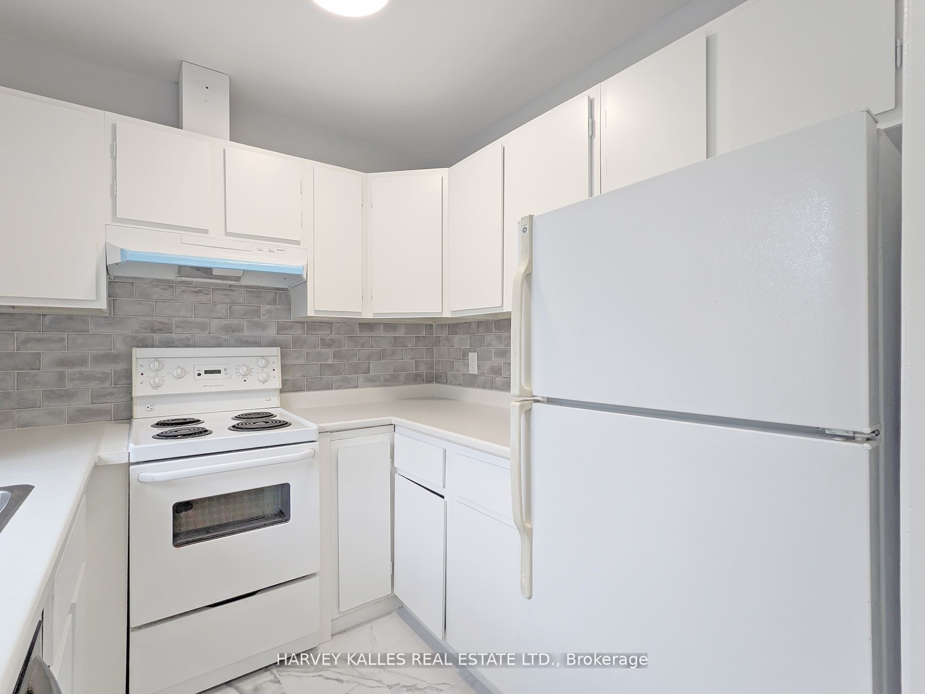 431 Balliol St, #4