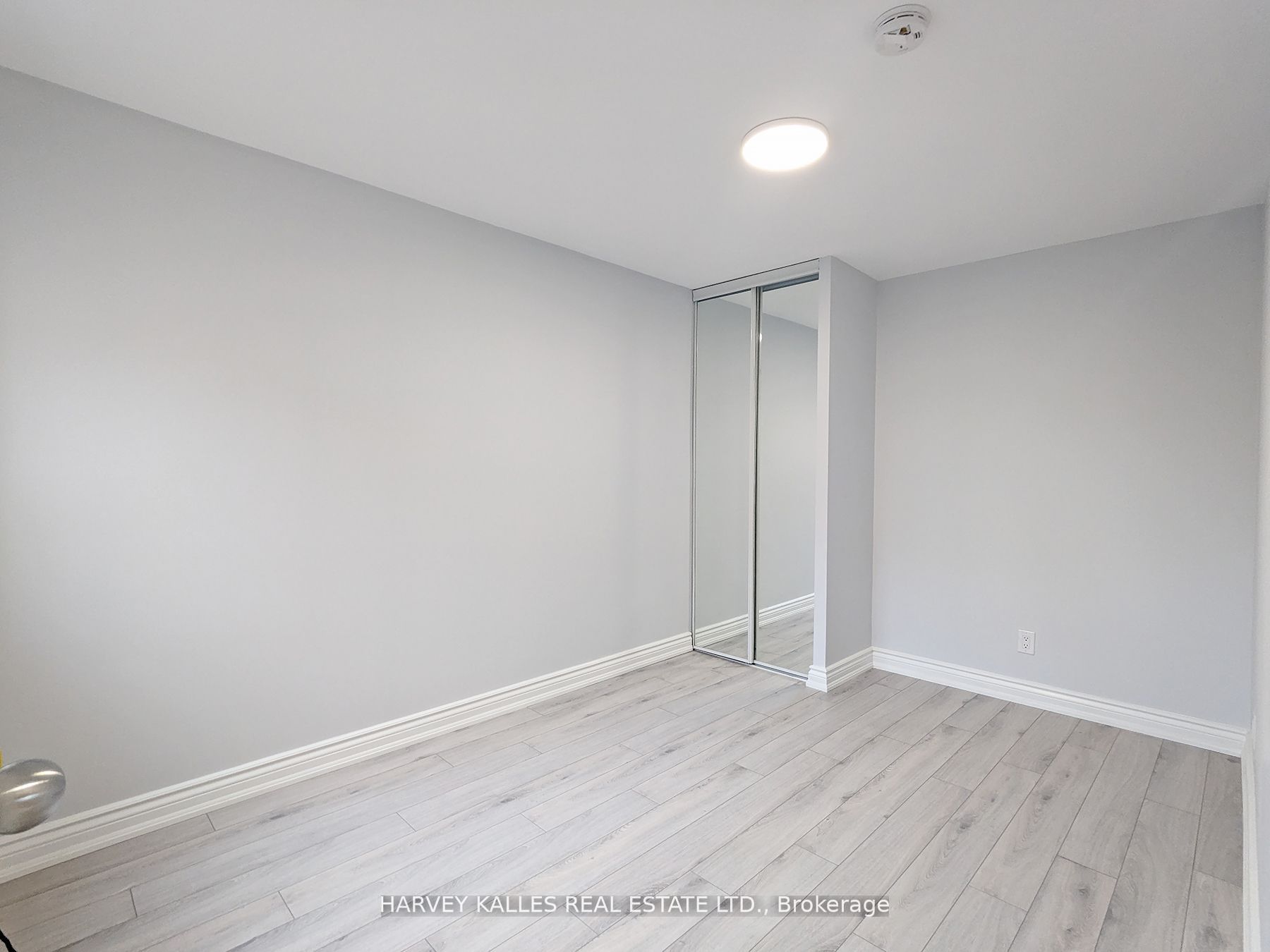 431 Balliol St, #4
