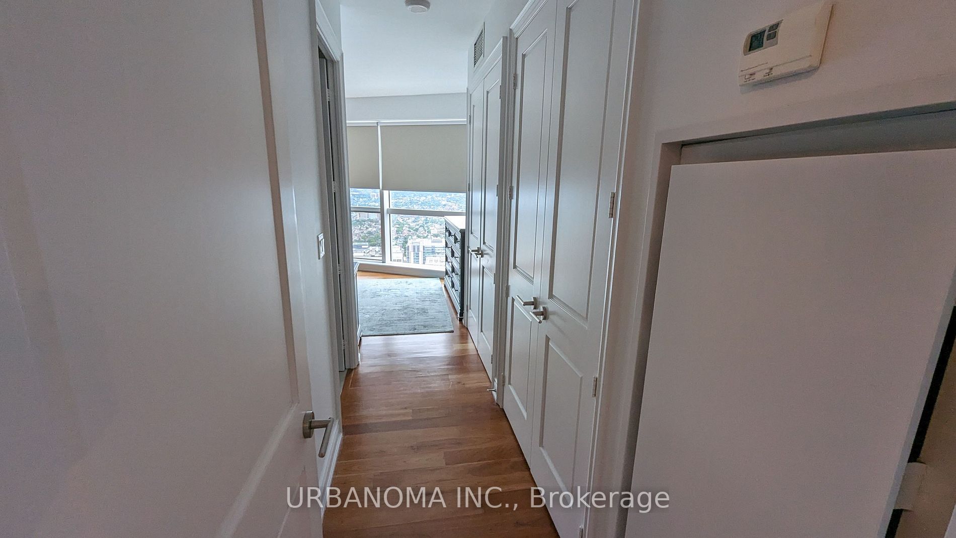 388 Yonge St W, #6116