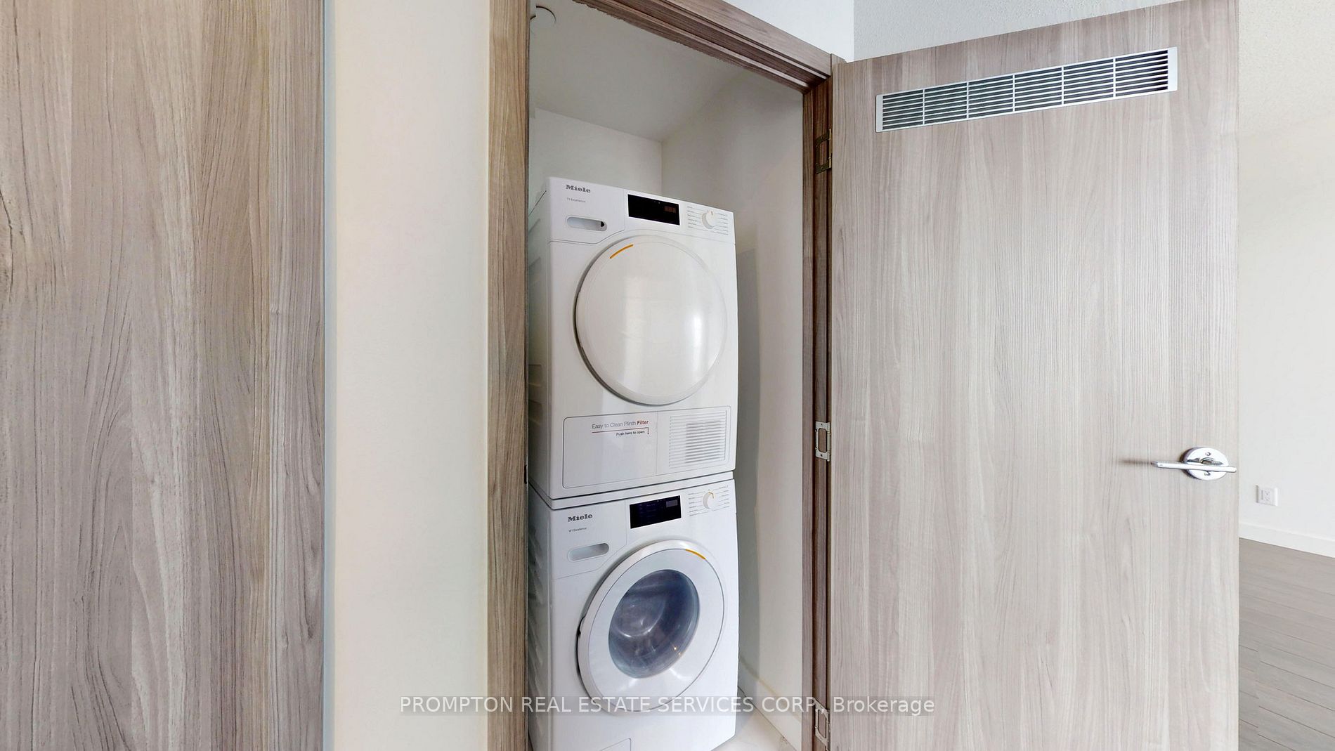 95 McMahon Dr, #3708