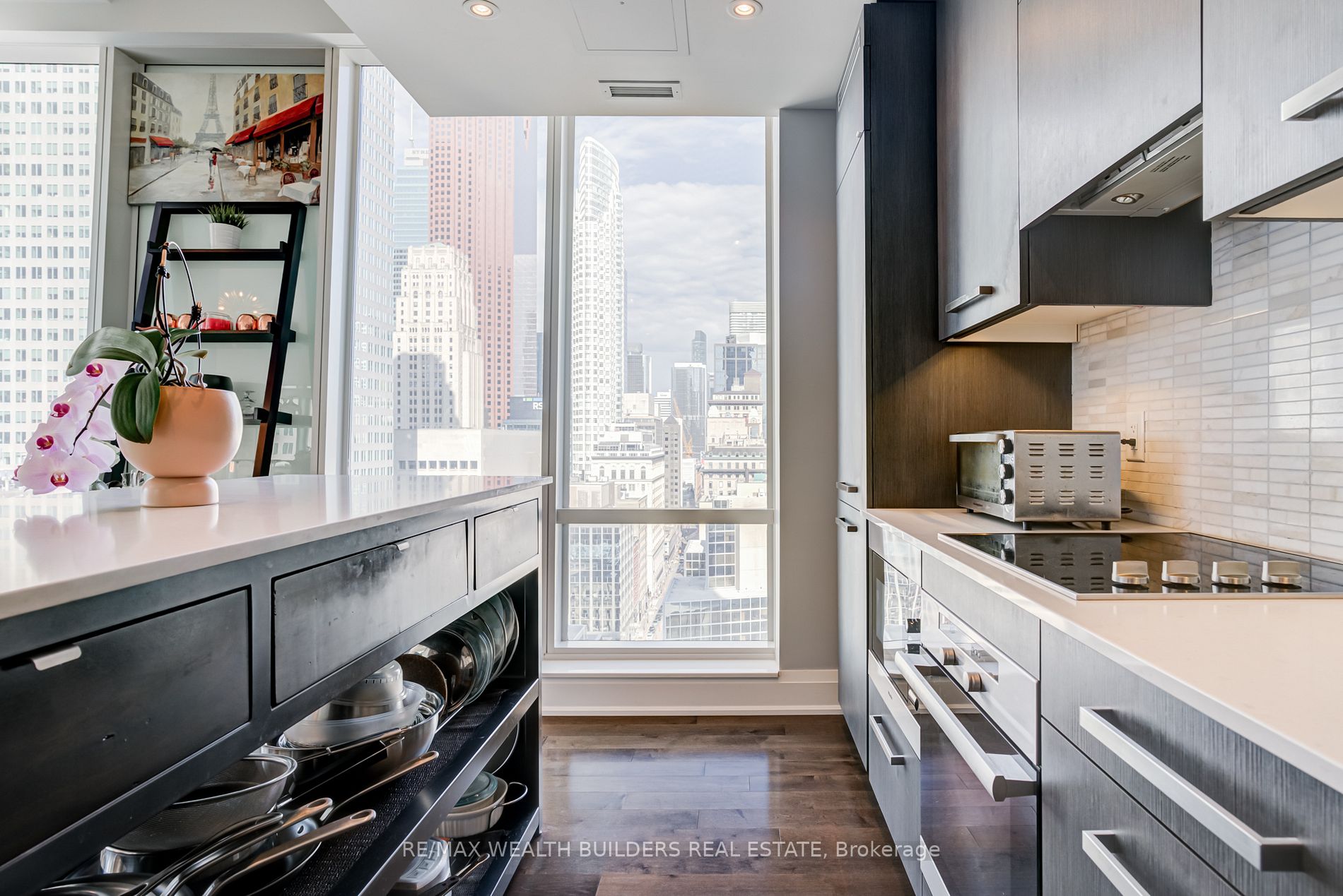 8 The Esplanade, #2105