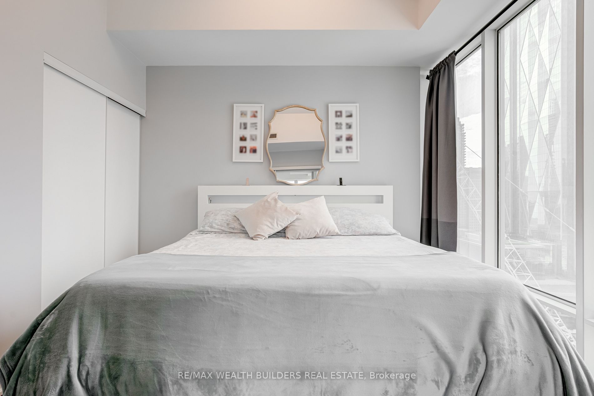 8 The Esplanade, #2105