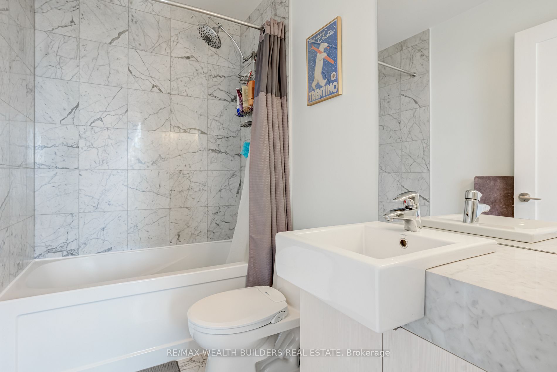 8 The Esplanade, #2105