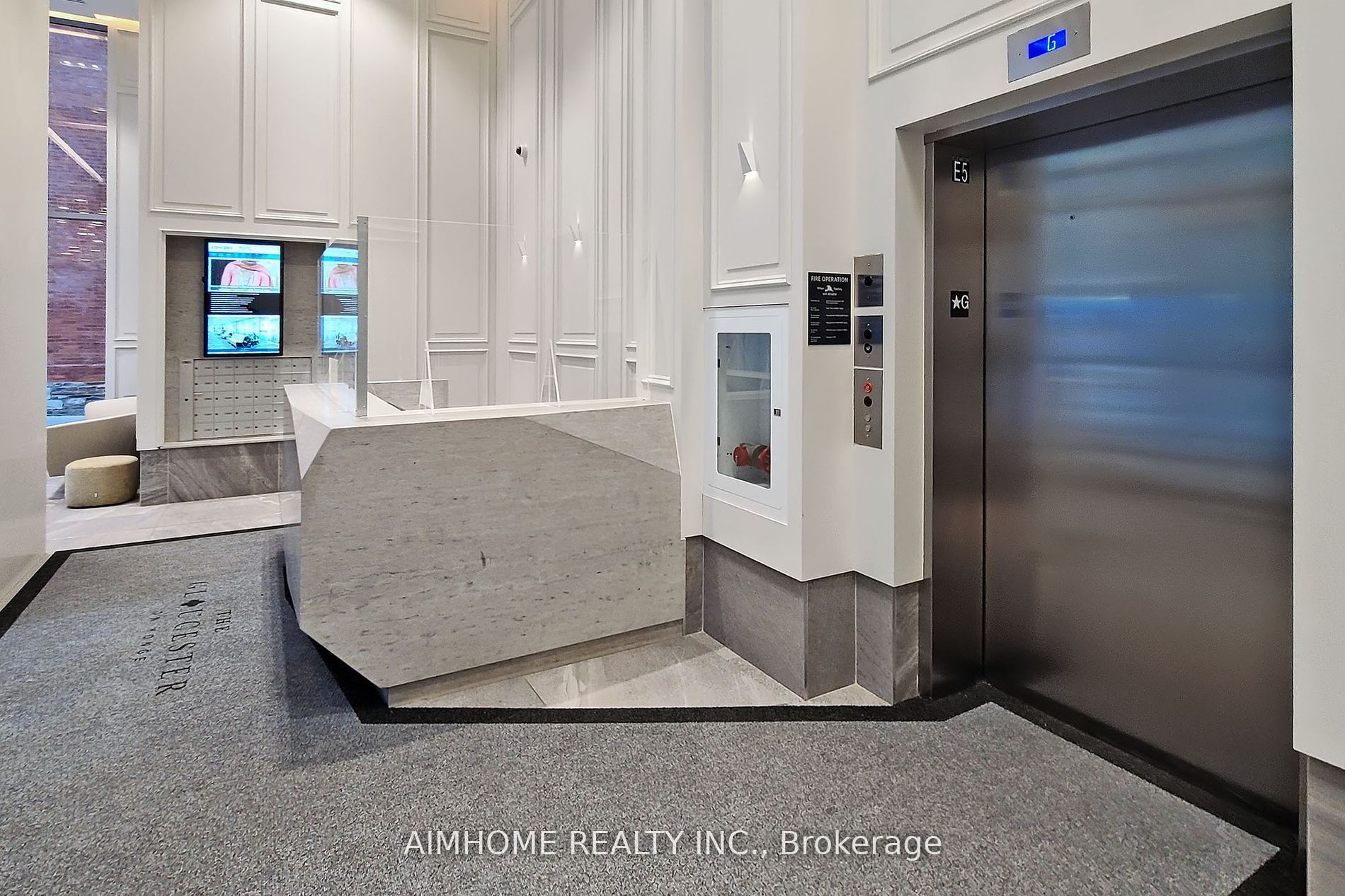 1 Gloucester St, #1815