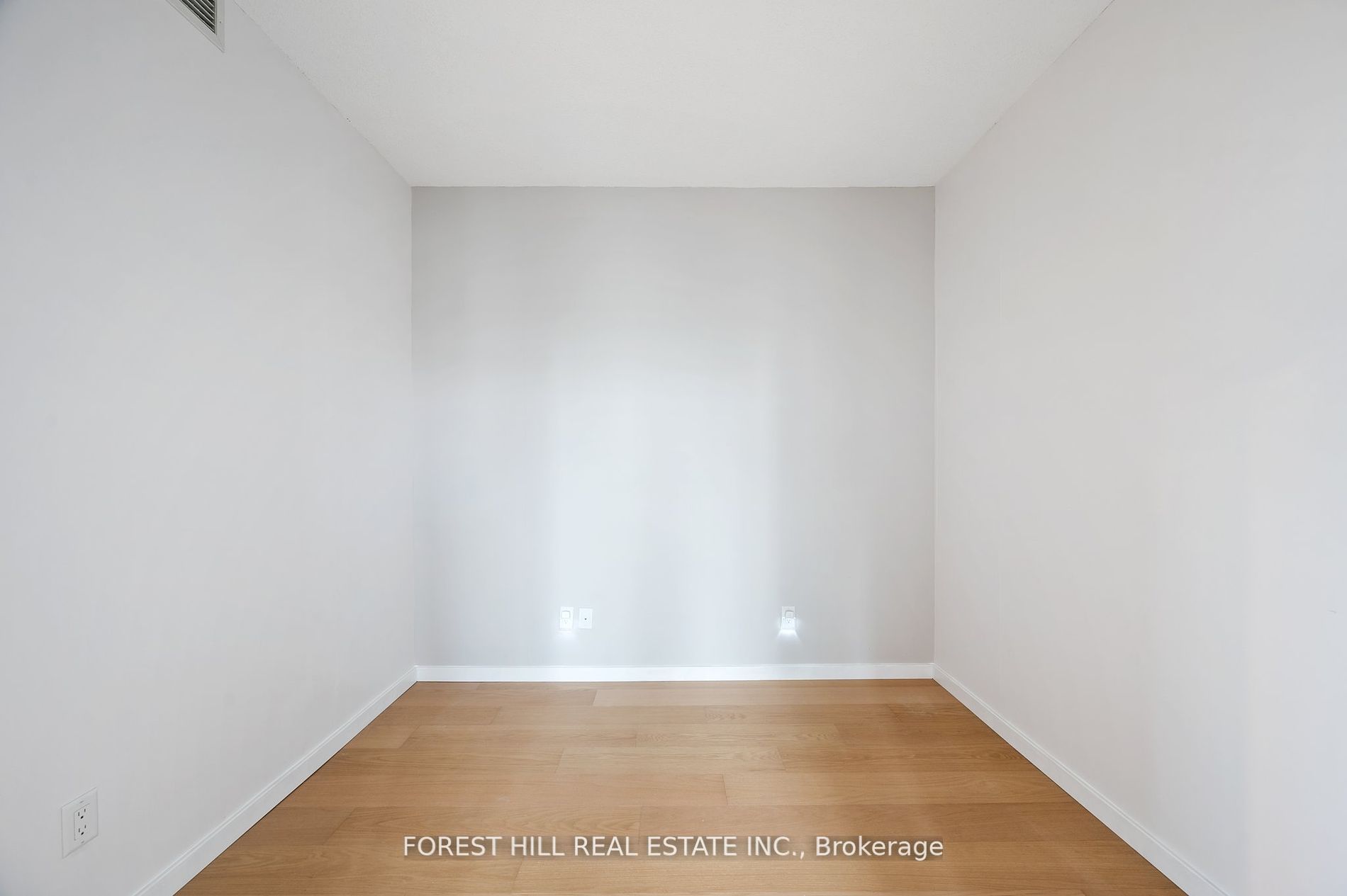 208 Queens Quay Blvd W, #3512