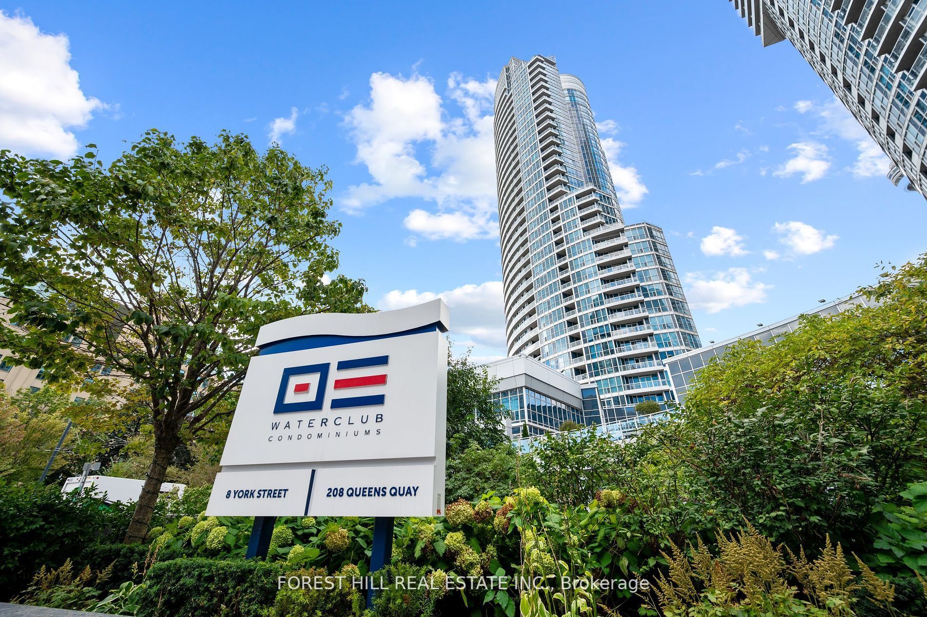 208 Queens Quay Blvd W, #3512