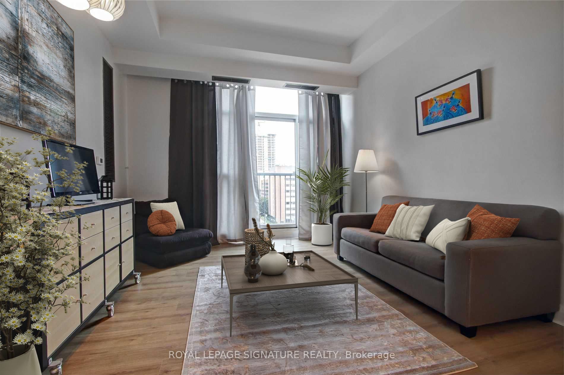 8 Wellesley St E, #803
