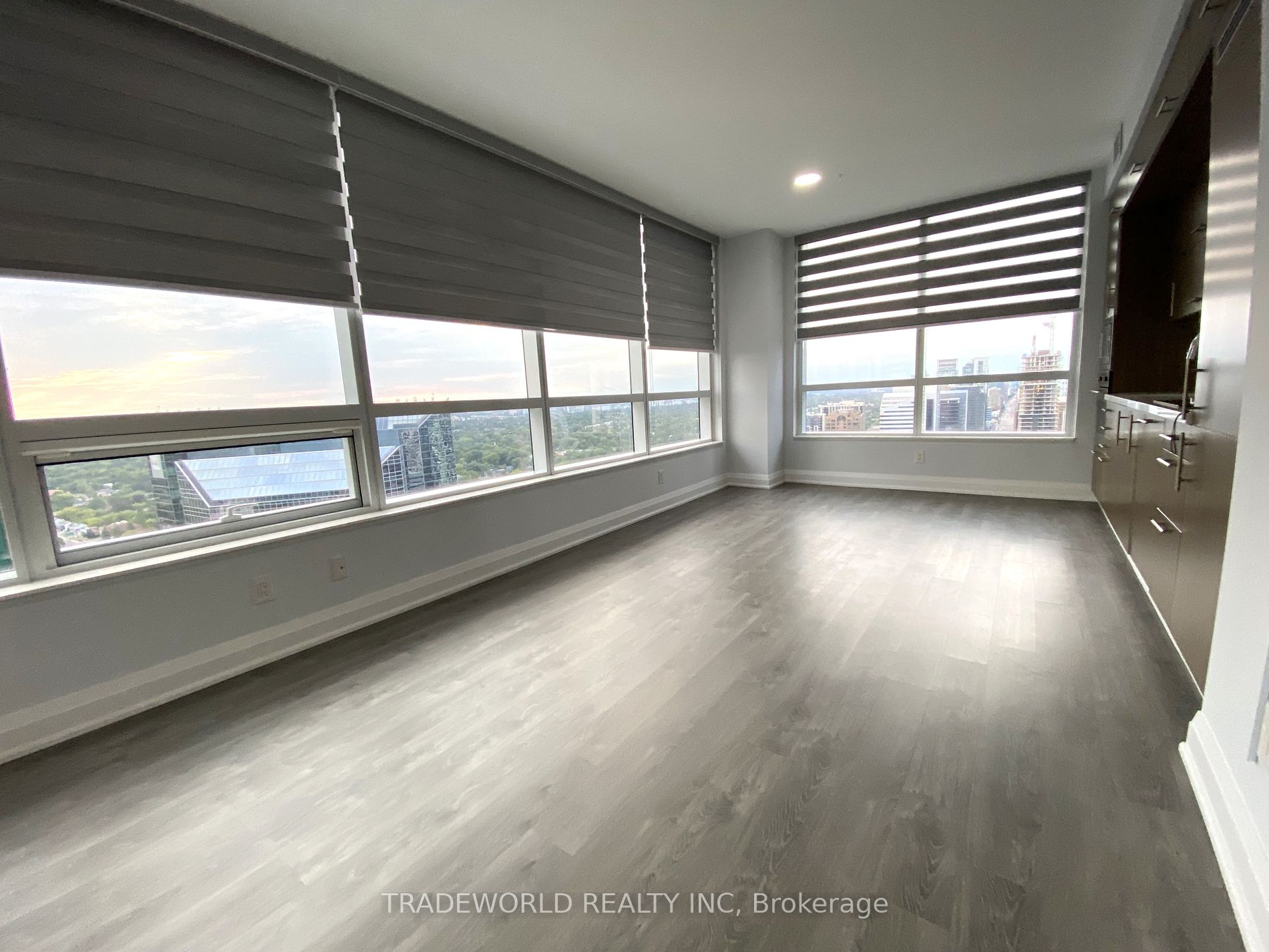 2 Anndale Dr, #3202