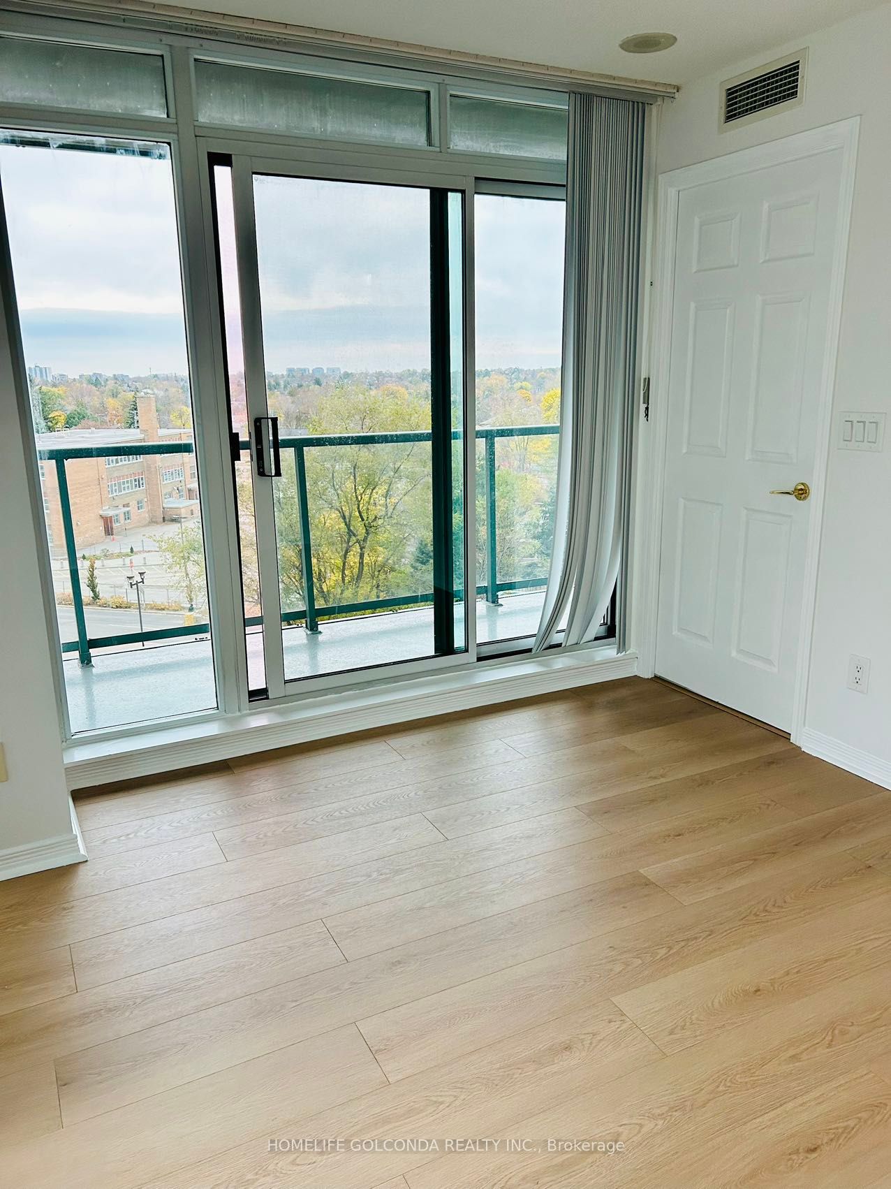 5500 Yonge St, #505