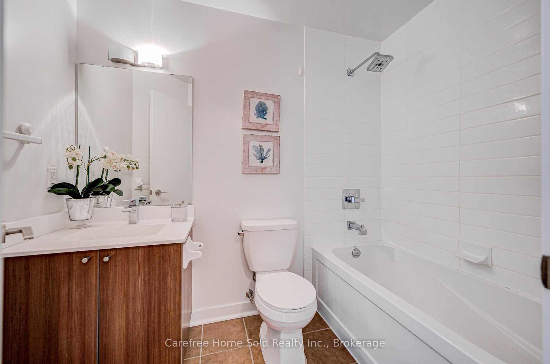 5740 Yonge St, #1207
