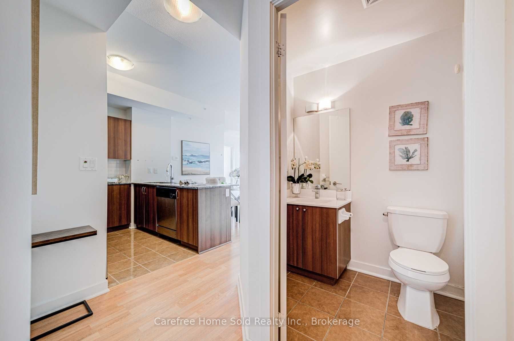 5740 Yonge St, #1207