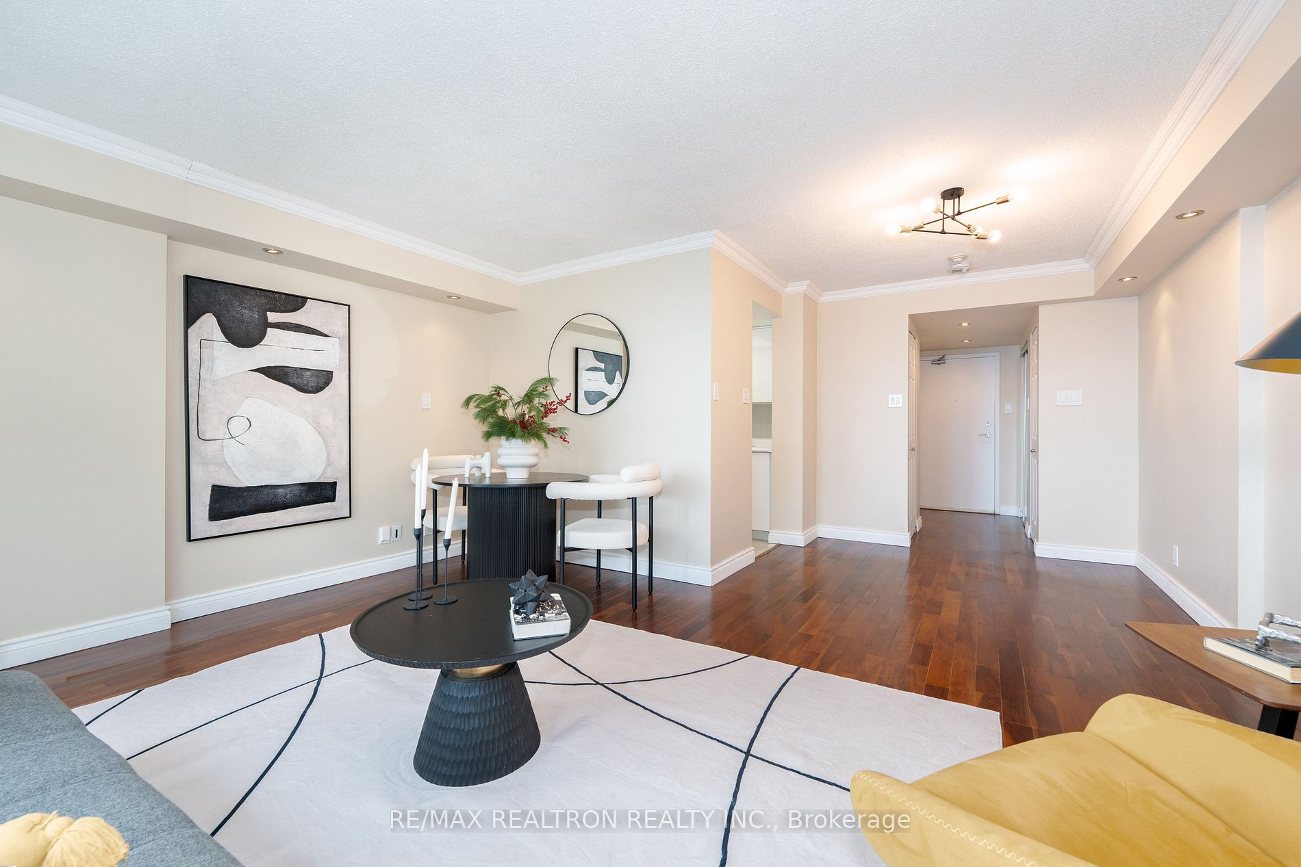 99 Harbour Sq, #3303