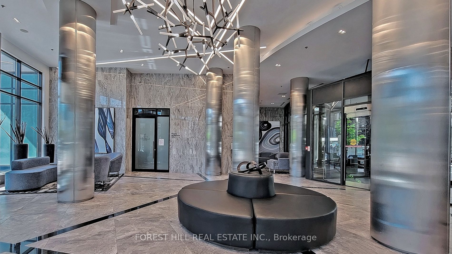 16 Yonge St, #2207