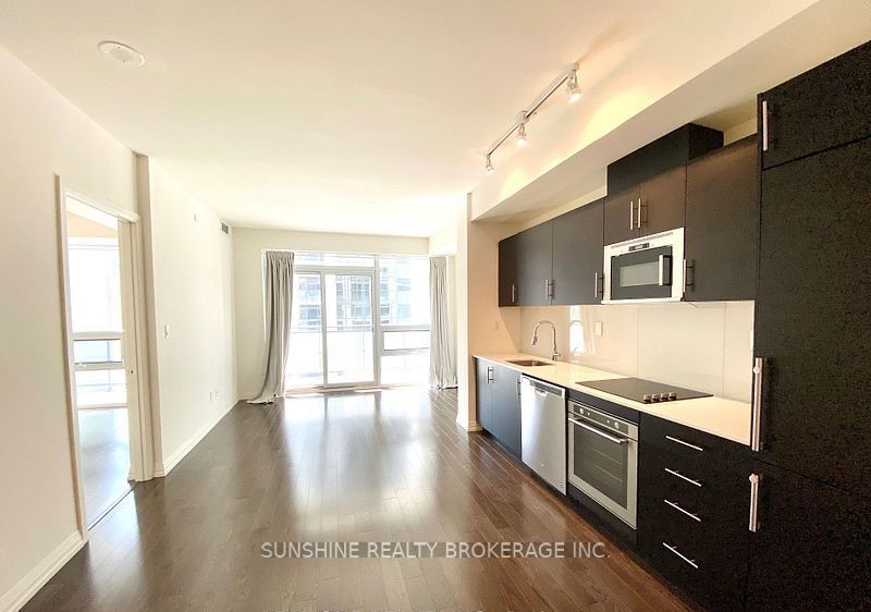 460 Adelaide St E, #518