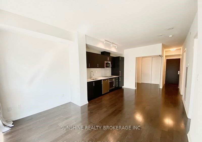 460 Adelaide St E, #518