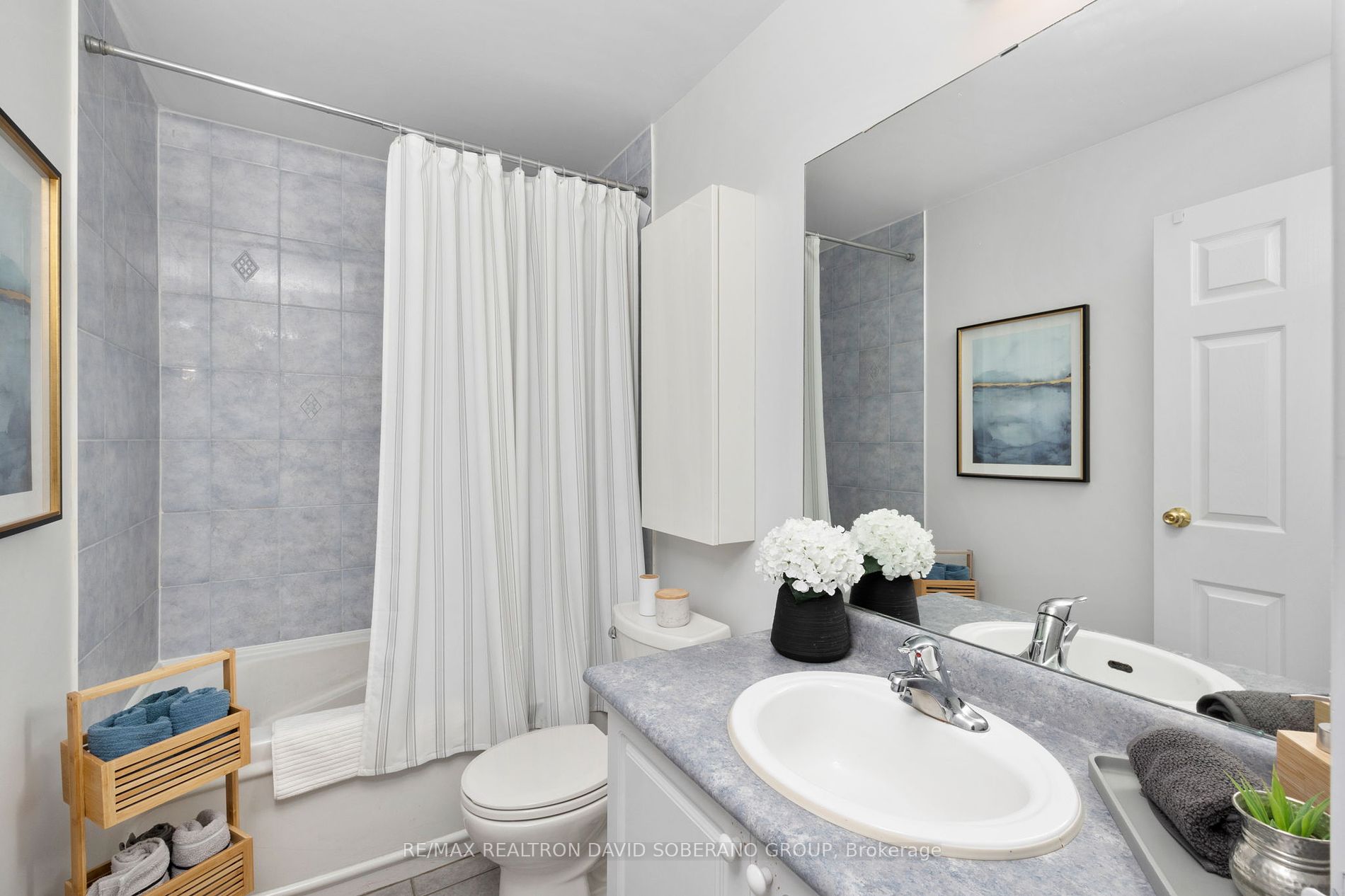 778 Sheppard Ave W, #306