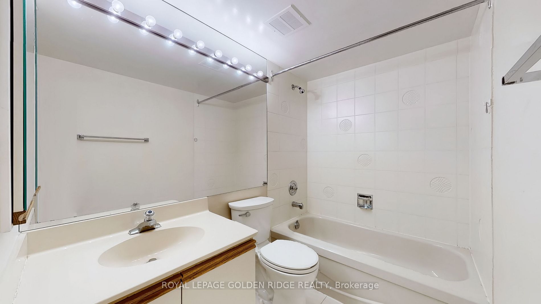 65 Spring Garden Ave, #1504