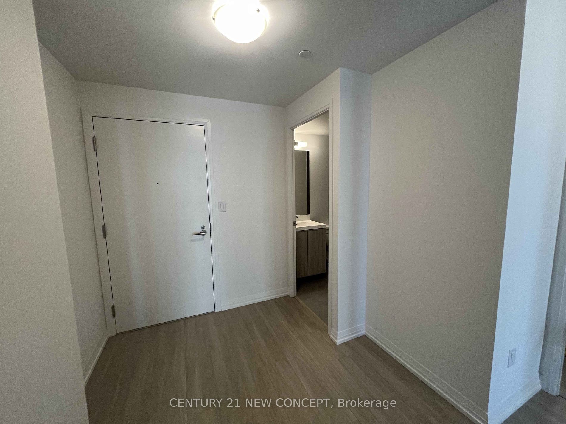 8 Widmer St, #3211
