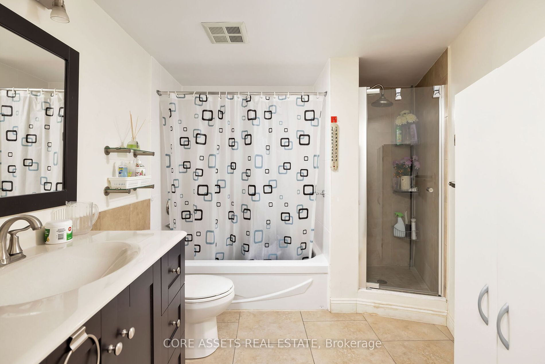25 The Esplanade, #1706