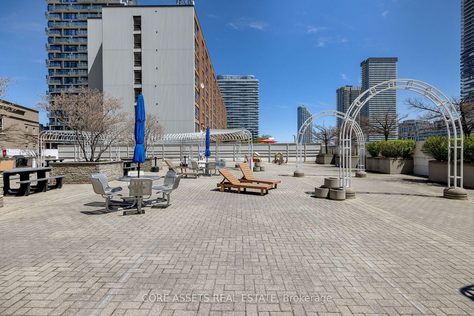 25 The Esplanade, #1706