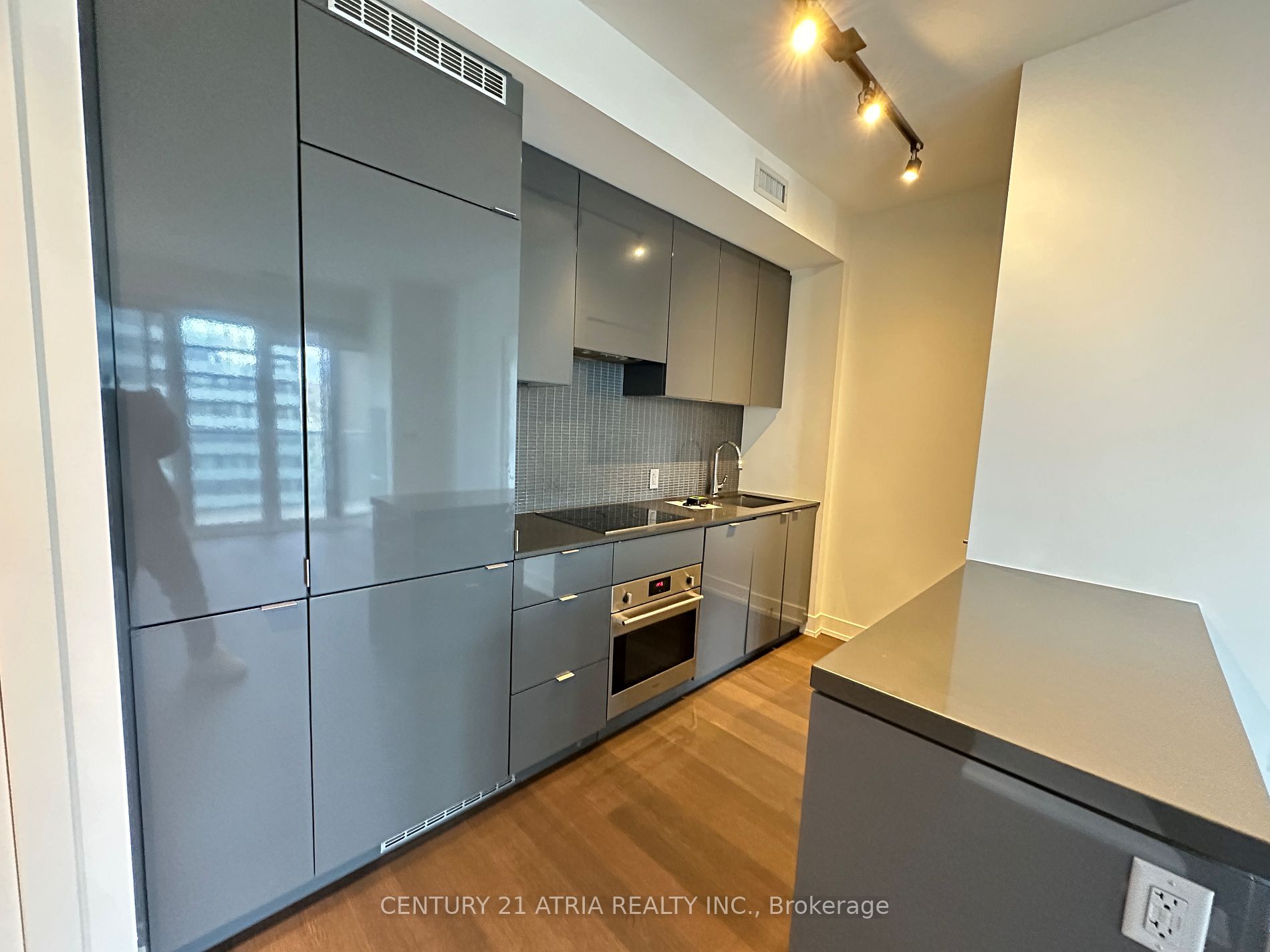 7 Grenville St, #2803