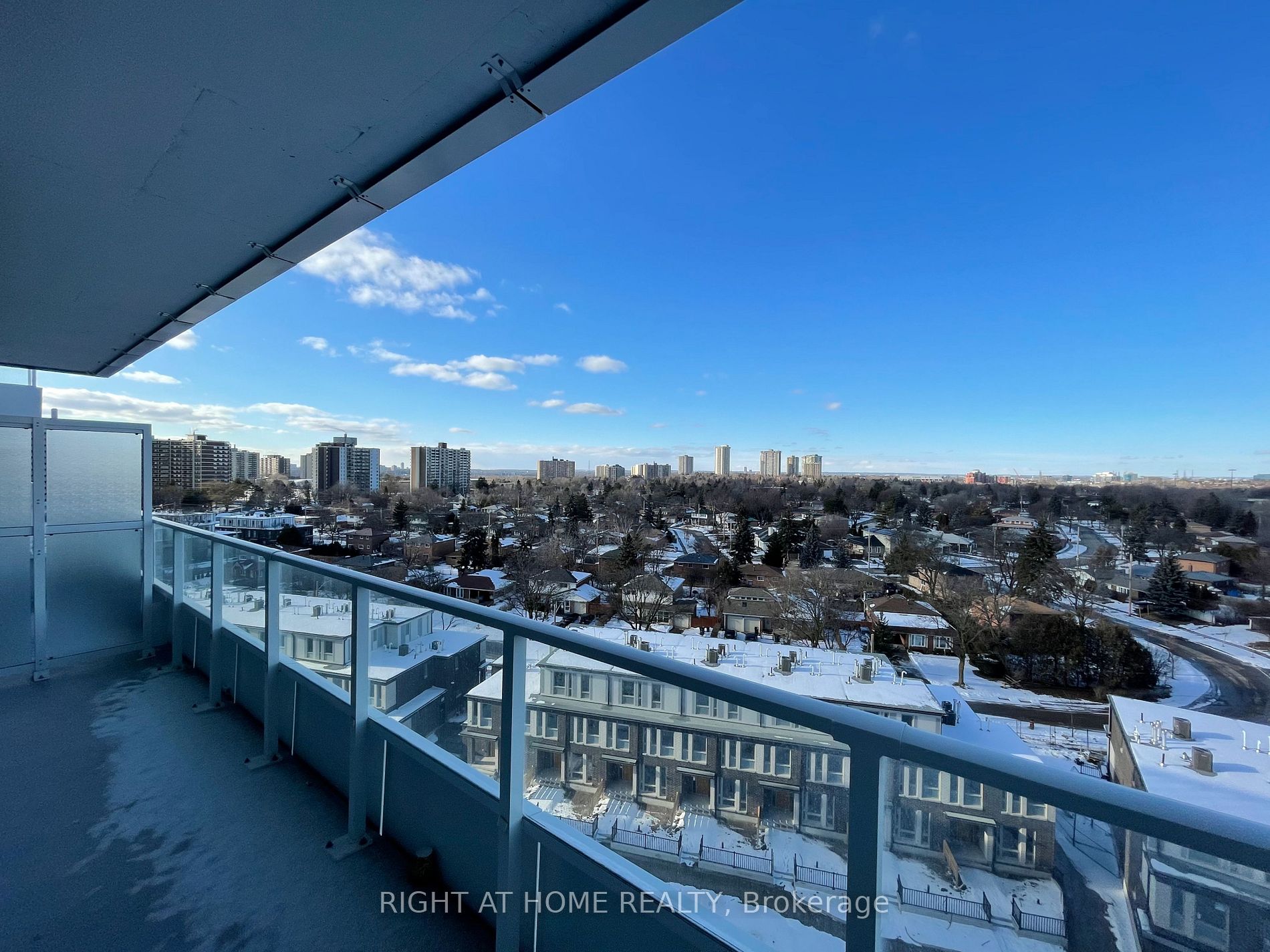 180 Fairview Mall Dr, ##908