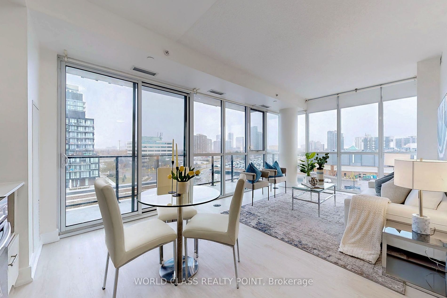 150 Fairview Mall Dr E, #611
