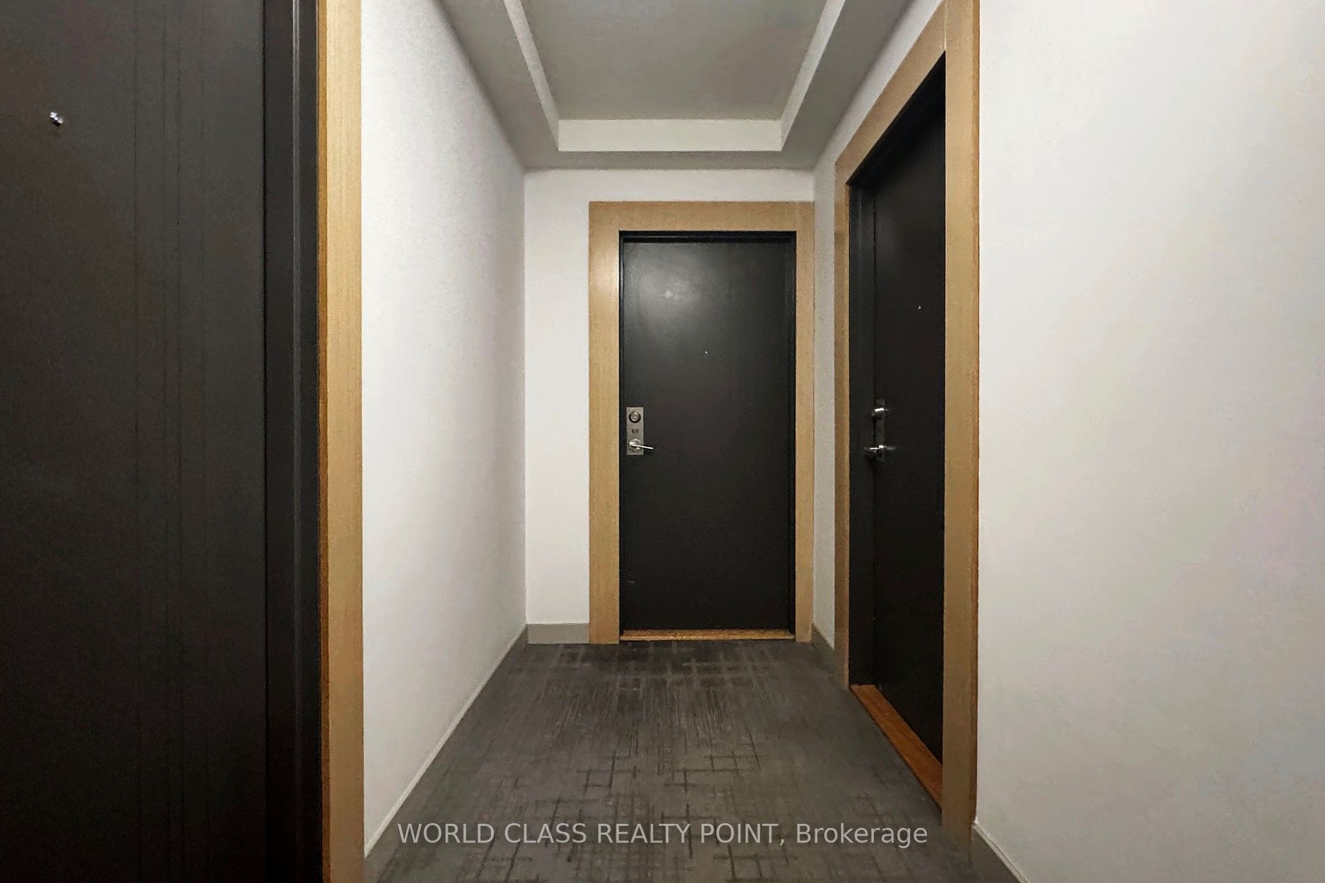 150 Fairview Mall Dr E, #611