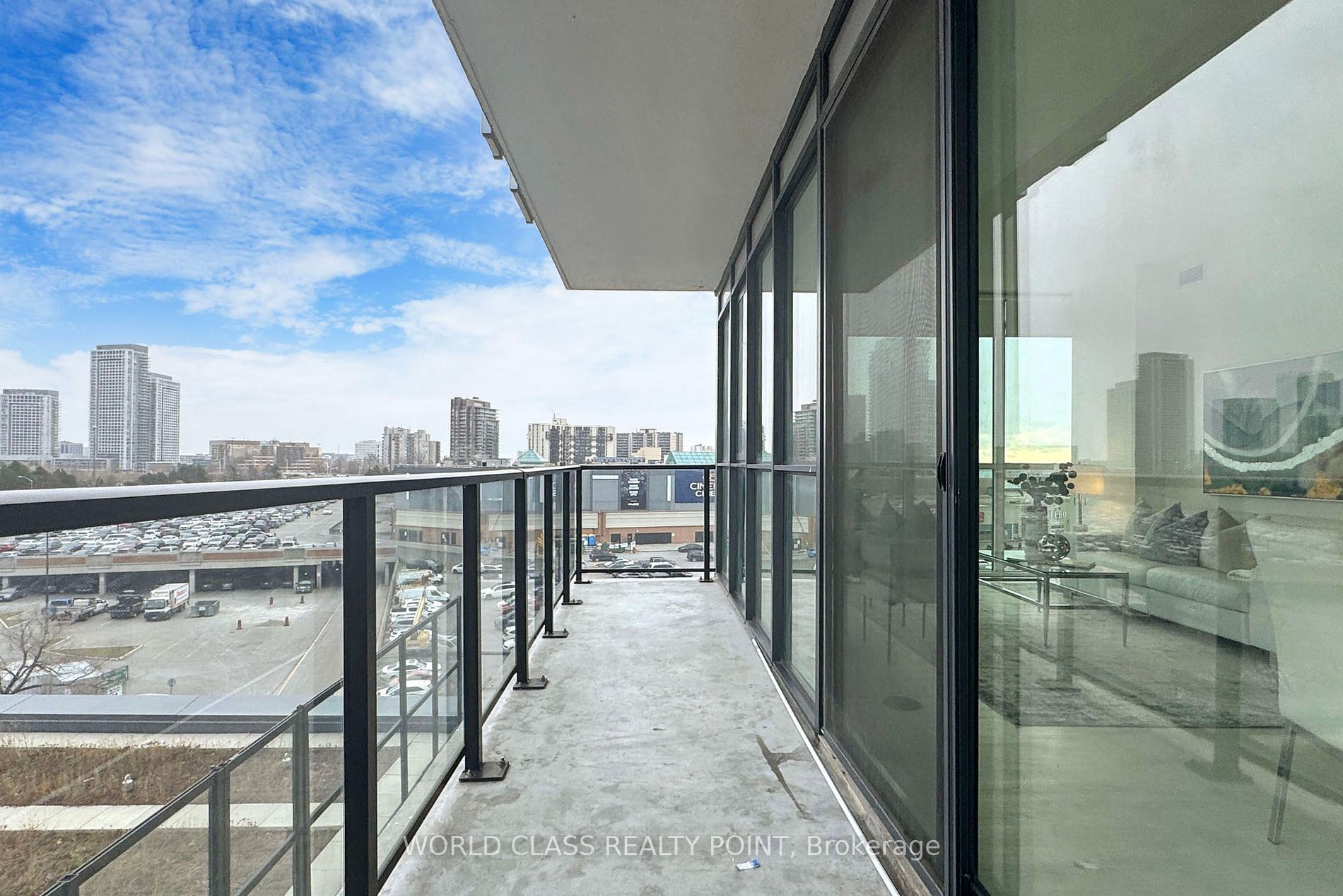 150 Fairview Mall Dr E, #611