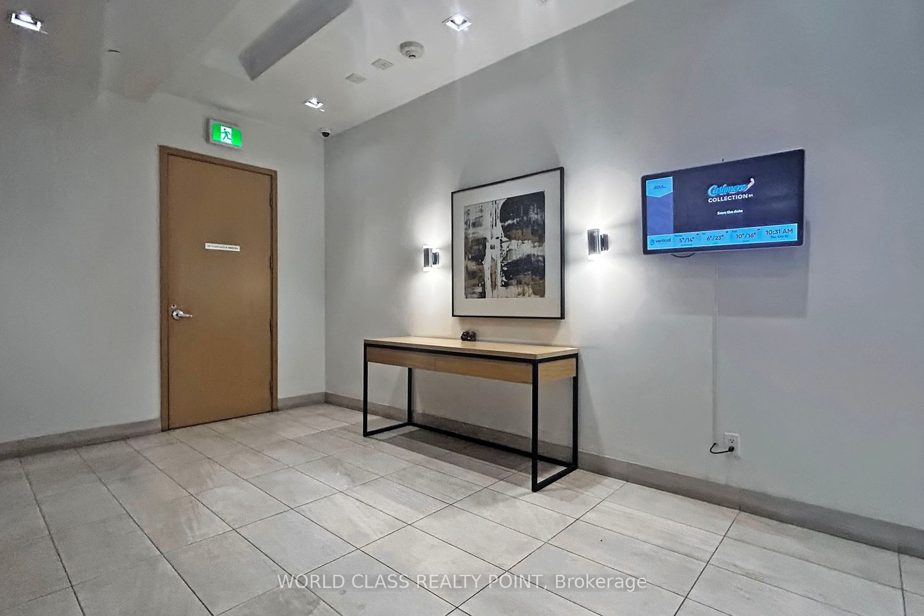 150 Fairview Mall Dr E, #611