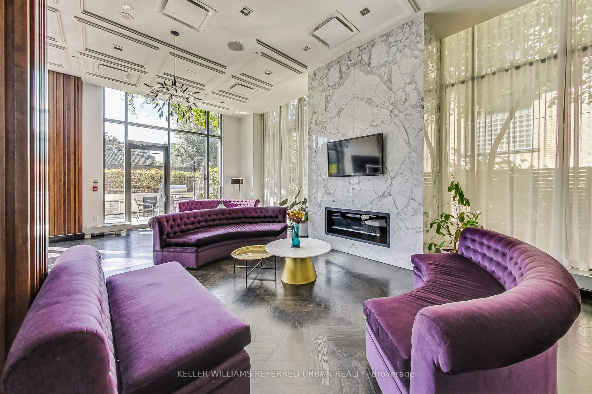775 King St W, #426