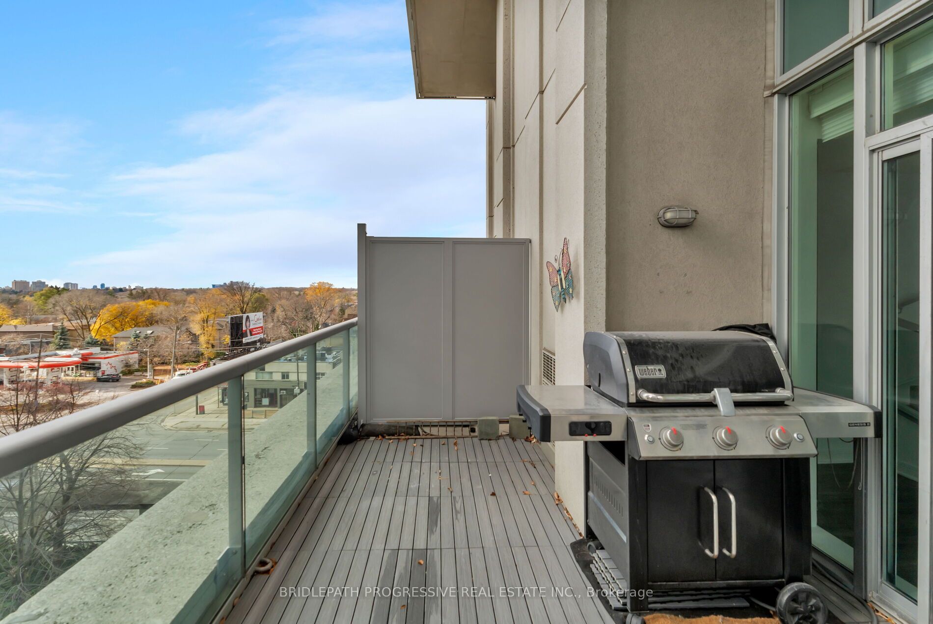 1 Avondale Ave, #509