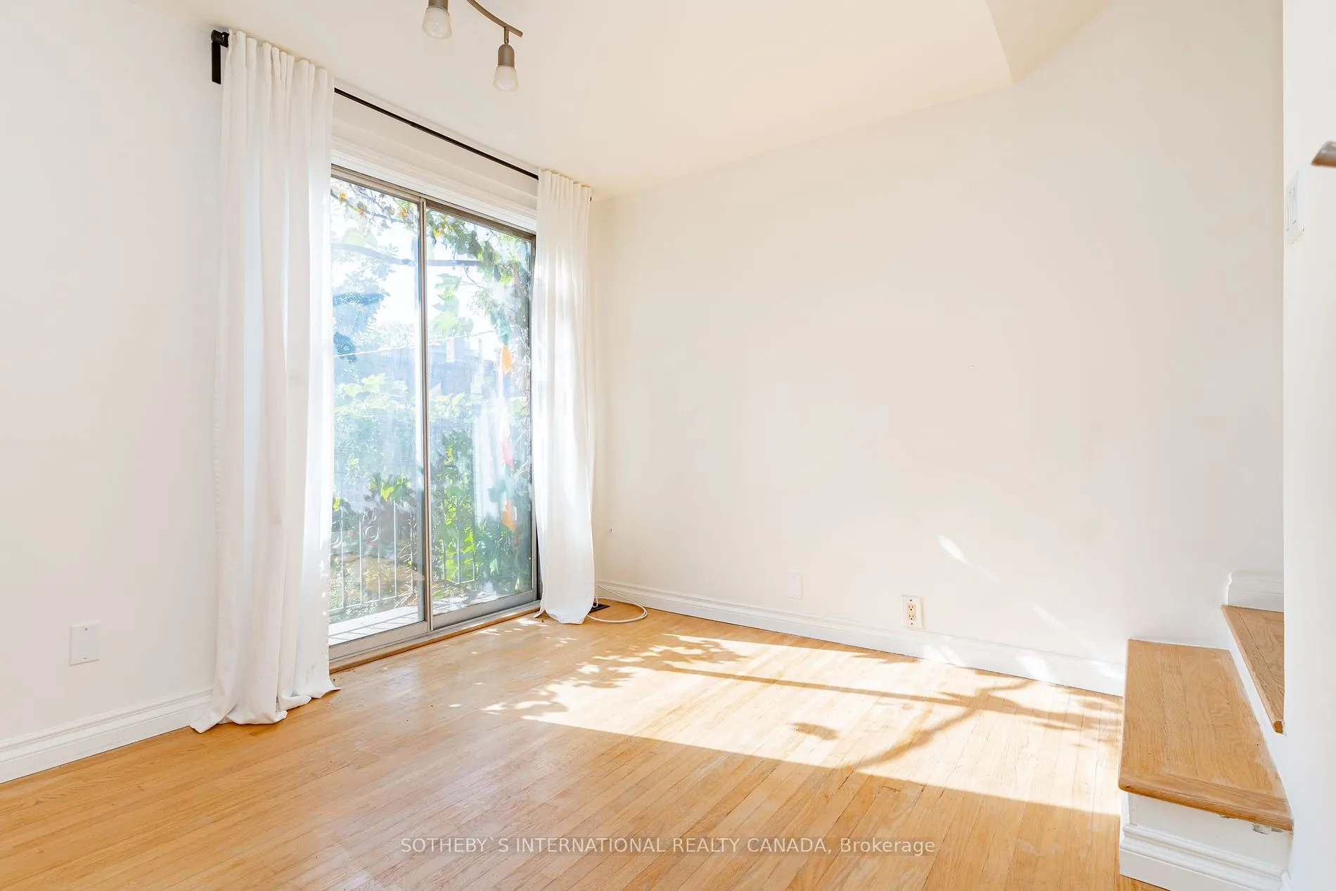 114 Spruce St, #Unit #1